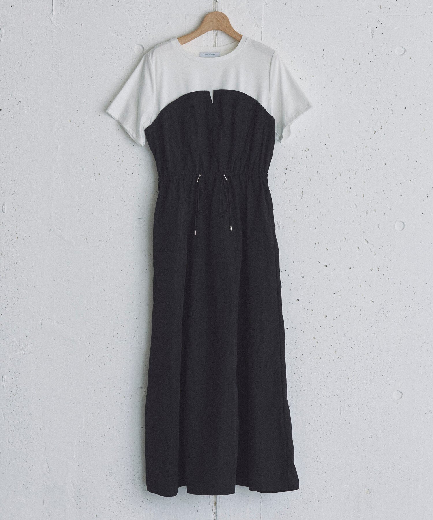 【ドゥ アルシーヴ/Doux archives】のカットドッキングドロストワンピース インテリア・キッズ・メンズ・レディースファッション・服の通販 founy(ファニー) 　ファッション　Fashion　レディースファッション　Fashion for Women　ワンピース　Dresses　ギャザー　Gathered, Ruffled　ドローコード　Drawcord, Drawstring Cord　切替　Switching, Contrast Panel　羽織　Haori, Light Jacket　BLACK|ID: prp329100004633222 ipo3291000000033425173