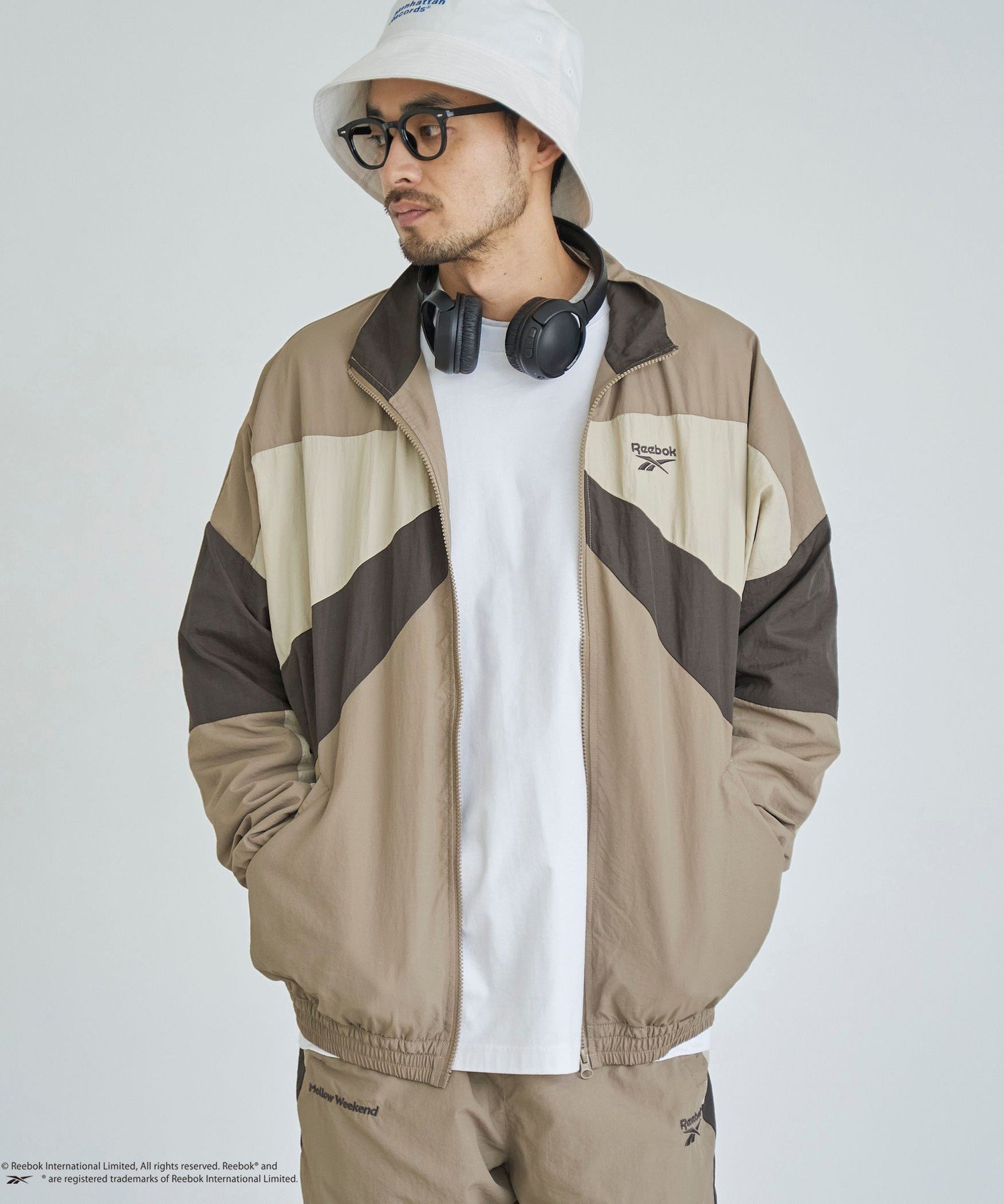 【コーエン/COEN】のReebok(リーボック)別注ナイロントラックジャケット インテリア・キッズ・メンズ・レディースファッション・服の通販 founy(ファニー) ファッション Fashion レディースファッション Fashion for Women アウター Coat / Outerwear Collection レディースジャケット・軽アウター Jackets ジャケット Jacket, Outerwear スポーツ Sports, Activewear スポーティ Sporty, Casual Athletic セットアップ Set-Up, Coordinated Outfit ポケット Pocket, Pocket Detail 別注 Limited Edition, Custom Order ミックス Mix, Mixed Style おすすめ Recommended / Our Picks エレガント 上品 Elegant BEIGE|ID: prp329100004633439 ipo3291000000034498426