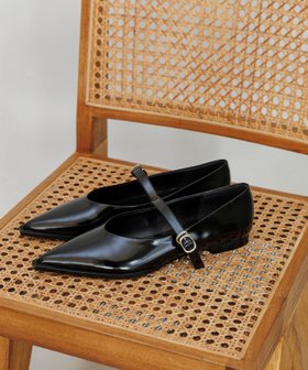 【アダム エ ロペ/ADAM ET ROPE'】のポインテッドメリージェーンパンプス 人気、トレンドファッション・服の通販 founy(ファニー) ファッション Fashion レディースファッション Fashion for Women 2025年 2025 2025春夏・S/S Spring/Summer 2025 SS25 おすすめ Recommended / Our Picks ガラス Glass, Glassware シューズ Shoes, Footwear スクエア Square, Square Shape バランス Balance, Style Balance フォルム Silhouette, Form ラップ Wrap, Wrap Design ワイド Wide, Wide Fit 夏 Summer 春 Spring S/S・春夏 SS, Spring/Summer, Warm Season |ID:prp329100004633721