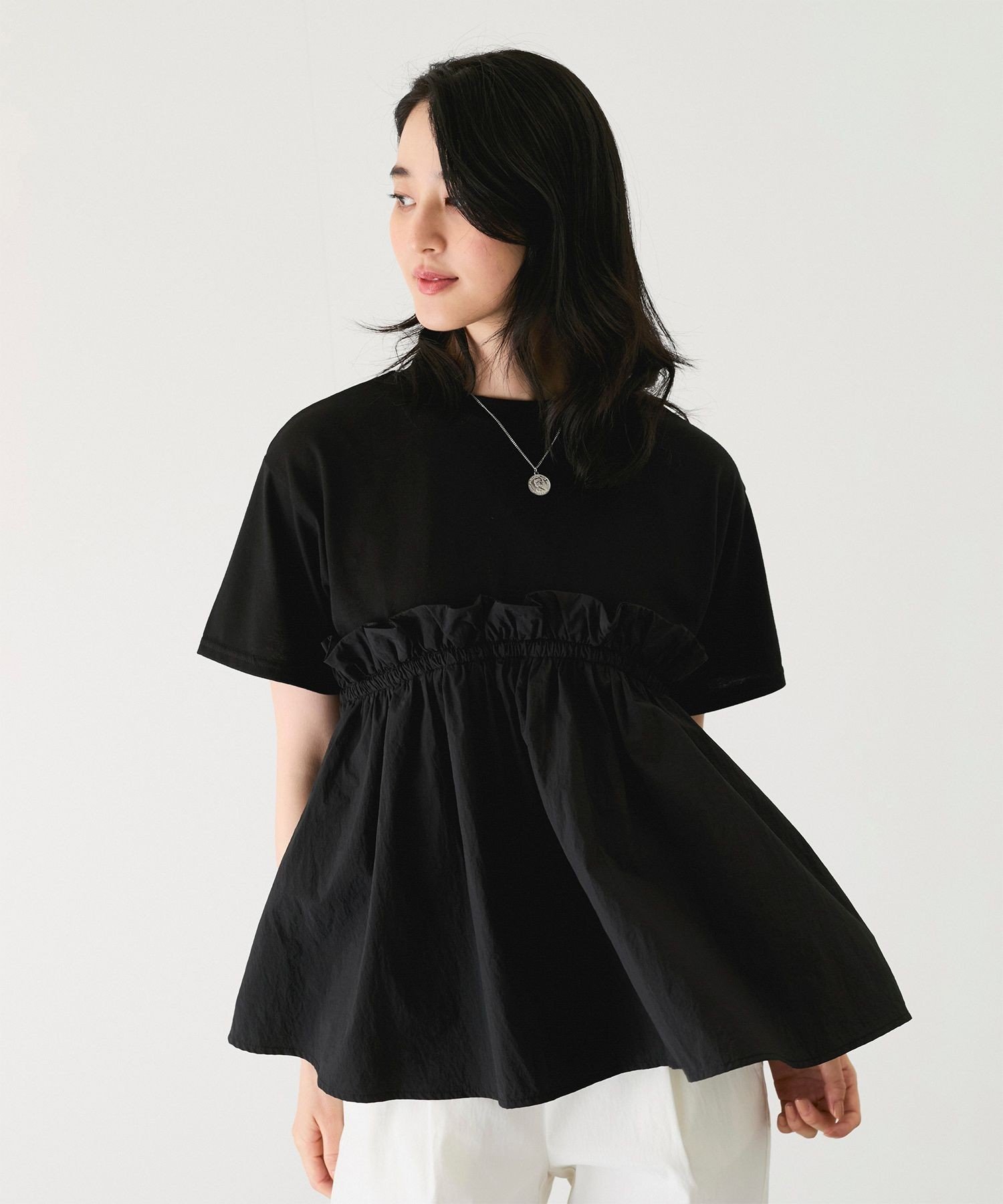 【ジャイロ/JAYRO】の別布ペプラムプルオーバー 人気、トレンドファッション・服の通販 founy(ファニー) 　ファッション　Fashion　レディースファッション　Fashion for Women　トップス・カットソー　Cut & Sew Tops　カジュアルプルオーバー・ニットトップス　Pullovers & Knit Tops / Casual Pullovers　アクセサリー　Fashion Accessories　春　Spring　カットソー　Cut and Sewn Top　ギャザー　Gathered, Ruffled　デニム　Denim, Jeans Material　ドッキング　Docking, Mixed Material　バランス　Balance, Style Balance　ペプラム　Peplum, Flared Hem　ボトム　Bottoms, Lower Wear　ポケット　Pocket, Pocket Detail　ワイド　Wide, Wide Fit　S/S・春夏　SS, Spring/Summer, Warm Season　おすすめ　Recommended / Our Picks　夏　Summer　 other-1|ID: prp329100004633736 ipo3291000000033520875