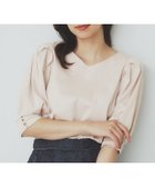 【インデックス/INDEX】の《5色展開》Vネックタックパフスリーブトップス【洗濯機洗い可/UVケア/接触冷感】 グレージュ|ID: prp329100004633809 ipo3291000000033544593
