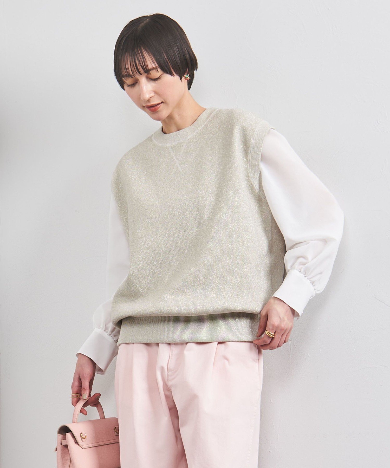 【ユナイテッドアローズ/UNITED ARROWS】のCOMFY ラメ ニットベスト 人気、トレンドファッション・服の通販 founy(ファニー) 　ファッション　Fashion　レディースファッション　Fashion for Women　アウター　Coat / Outerwear Collection　トップス・カットソー　Cut & Sew Tops　ニット　Knit Tops & Sweaters　ベスト&ジレ / 重ね着スタイル　Vests & Gilets　おすすめ　Recommended / Our Picks　エレガント 上品　Elegant　カーゴパンツ　Cargo Pants, Utility Pants　ショート　Short, Short Length　スウェット / スエット　Sweatshirt, Sweatwear　スカーフ　Scarf, Neckwear　ネックレス　Necklace, Pendant Necklace　ノースリーブ　Sleeveless, No-Sleeve　バランス　Balance, Style Balance　フォルム　Silhouette, Form　フラット　Flat, Flat Shoes　ベスト　Vest, Waistcoat　 other-1|ID: prp329100004634145 ipo3291000000033593603