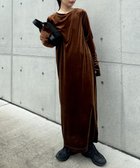 【セレクトモカ/SELECT MOCA】の【人気インフルエンサーコラボbySON】フィンガースリーブベロアロングワンピ-ス 人気、トレンドファッション・服の通販 founy(ファニー) ファッション Fashion レディースファッション Fashion for Women ワンピース Dresses おすすめ Recommended / Our Picks エレガント 上品 Elegant オケージョン Occasion Wear シンプル Simple, Minimal スリーブ Sleeve, Long Sleeve / Short Sleeve バランス Balance, Style Balance バレエ Ballet, Ballet Style ベロア Velour, Soft Velvet 人気 Popular, Best Seller thumbnail ブラウン-800|ID: prp329100004634234 ipo3291000000033444357