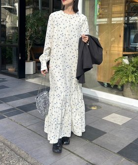 【パルグループ/PAL GROUP】の【mystic】花柄ティアードワンピース 人気、トレンドファッション・服の通販 founy(ファニー) ファッション Fashion レディースファッション Fashion for Women ワンピース Dresses シンプル Simple, Minimal ジャケット Jacket, Outerwear ティアードワンピース Tiered Dress, Flared Dress バランス Balance, Style Balance |ID:prp329100004634869