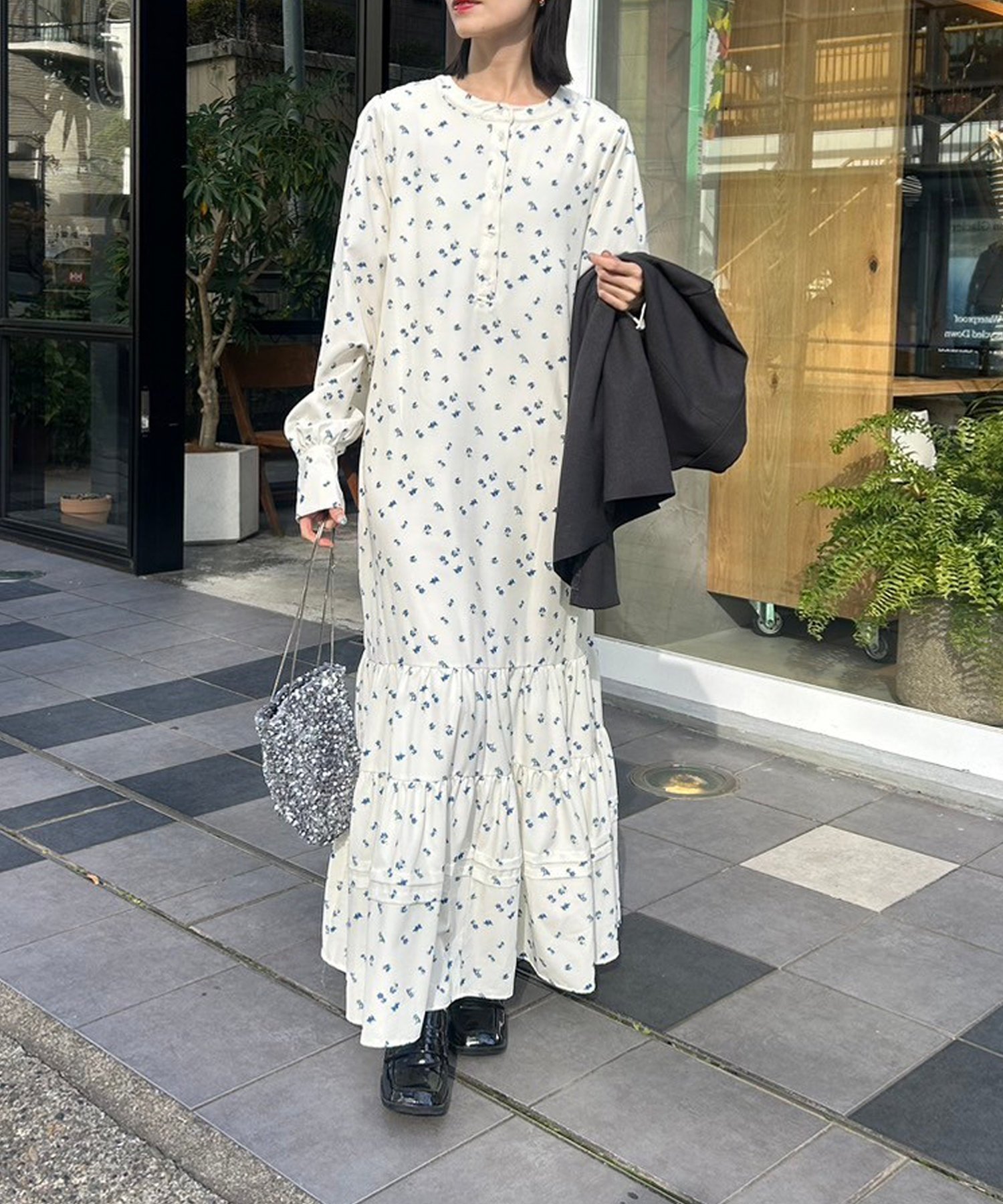 【パルグループ/PAL GROUP】の【mystic】花柄ティアードワンピース 人気、トレンドファッション・服の通販 founy(ファニー) 　ファッション　Fashion　レディースファッション　Fashion for Women　ワンピース　Dresses　シンプル　Simple, Minimal　ジャケット　Jacket, Outerwear　ティアードワンピース　Tiered Dress, Flared Dress　バランス　Balance, Style Balance　 other-1|ID: prp329100004634869 ipo3291000000033373544