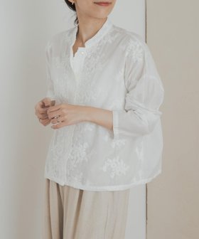 【アーバンリサーチ ドアーズ/URBAN RESEARCH DOORS】のmizuiro ind lacestandcollar wideshirts 人気、トレンドファッション・服の通販 founy(ファニー) ファッション Fashion レディースファッション Fashion for Women トップス・カットソー Cut & Sew Tops シャツ・ブラウス・オフィスカジュアル Elegant Blouses & Button-Ups 2025年 2025 2025-2026秋冬・A/W Autumn/Winter 2025–26 AW25–26 冬 Winter / This Winter シンプル Simple, Minimal フロント Front, Front Design レース Lace, Lace Fabric ヴィンテージ Vintage Style エレガント 上品 Elegant 人気 Popular, Best Seller A/W・秋冬 Autumn/Winter 羽織 Haori, Light Jacket |ID:prp329100004635193