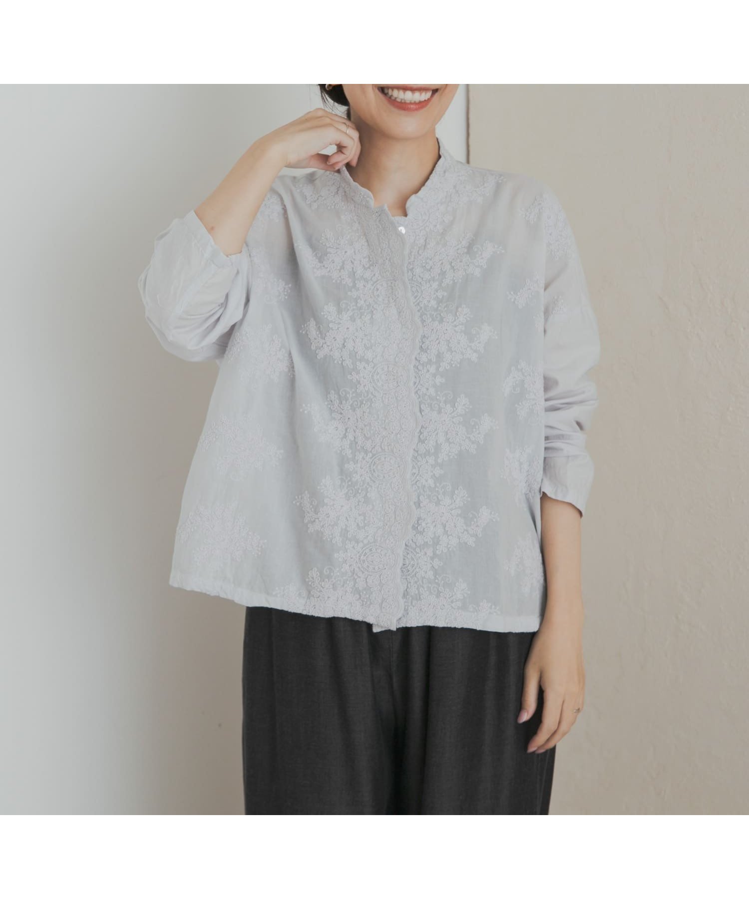 【アーバンリサーチ ドアーズ/URBAN RESEARCH DOORS】のmizuiro ind lacestandcollar wideshirts インテリア・キッズ・メンズ・レディースファッション・服の通販 founy(ファニー) 　ファッション　Fashion　レディースファッション　Fashion for Women　トップス・カットソー　Cut & Sew Tops　シャツ・ブラウス・オフィスカジュアル　Elegant Blouses & Button-Ups　2025年　2025　2025-2026秋冬・A/W　Autumn/Winter 2025–26 AW25–26　冬　Winter / This Winter　シンプル　Simple, Minimal　フロント　Front, Front Design　レース　Lace, Lace Fabric　ヴィンテージ　Vintage Style　エレガント 上品　Elegant　人気　Popular, Best Seller　A/W・秋冬　Autumn/Winter　羽織　Haori, Light Jacket　l.gray|ID: prp329100004635193 ipo3291000000033379871