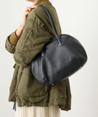 【ビアズリー/BEARDSLEY】のラウンドミディボストン 人気、トレンドファッション・服の通販 founy(ファニー) ファッション Fashion レディースファッション Fashion for Women スマート Smart, Elegant フォルム Silhouette, Form ボストンバッグ Boston Bag, Retro Bag ポケット Pocket, Pocket Detail エレガント 上品 Elegant ビジネス 仕事 通勤 Business / Work / Commuting thumbnail ブラック|ID: prp329100004635684 ipo3291000000033921910