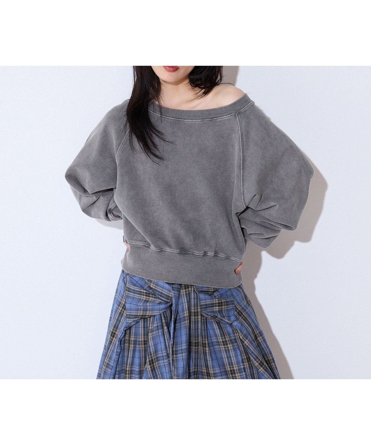 【ジーナシス/JEANASiS】のヴィンテージウラケショートボートネックプルオーバー インテリア・キッズ・メンズ・レディースファッション・服の通販 founy(ファニー) 　ファッション　Fashion　レディースファッション　Fashion for Women　トップス・カットソー　Cut & Sew Tops　カジュアルプルオーバー・ニットトップス　Pullovers & Knit Tops / Casual Pullovers　おすすめ　Recommended / Our Picks　コンパクト　Compact, Small Size　シンプル　Simple, Minimal　スラックス　Slacks, Dress Pants　デニム　Denim, Jeans Material　トレンド　Trend, Trending Now　フレア　Flare, Flared　ボトム　Bottoms, Lower Wear　ルーズ　Loose, Oversized　ワイド　Wide, Wide Fit　定番　Standard, Basic Item　チャコールグレー|ID: prp329100004635700 ipo3291000000033390104