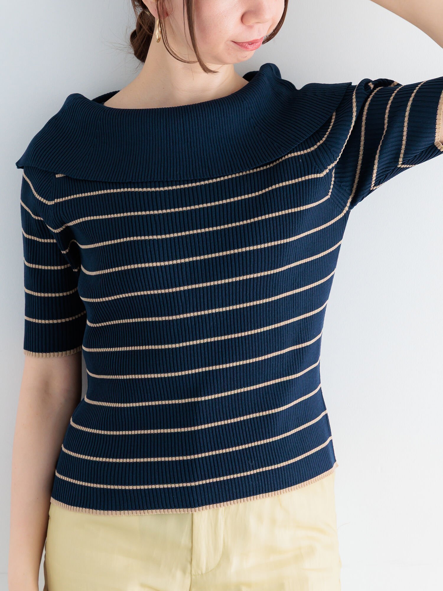 【テチチ/Te chichi】のハーフスリーブオフショルニット インテリア・キッズ・メンズ・レディースファッション・服の通販 founy(ファニー) 　ファッション　Fashion　レディースファッション　Fashion for Women　トップス・カットソー　Cut & Sew Tops　ニット　Knit Tops & Sweaters　スリーブ　Sleeve, Long Sleeve / Short Sleeve　ハーフ　Half, Half-Length　ボーダー　Border, Stripe　夏　Summer　無地　Plain, Solid Color　ネイビー|ID: prp329100004635732 ipo3291000000033390500