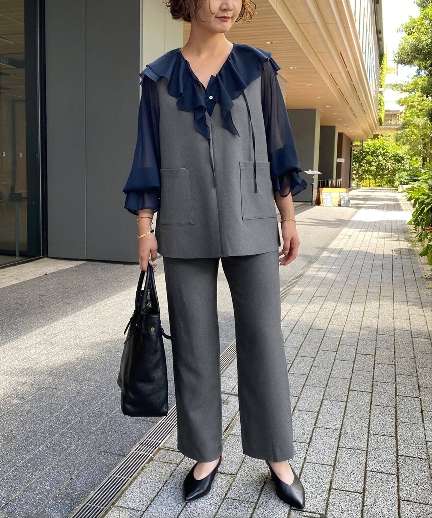 【スローブ イエナ/SLOBE IENA】の《2枚セット/ 》ベスト*イージーパンツセットアップ 人気、トレンドファッション・服の通販 founy(ファニー) 　ファッション　Fashion　レディースファッション　Fashion for Women　アウター　Coat / Outerwear Collection　セットアップ　Matching Sets　レディースパンツ・ボトムス　Pants & Trousers / Bottoms　2025年　2025　2025-2026秋冬・A/W　Autumn/Winter 2025–26 AW25–26　インナー　Innerwear　キャミソール　Camisole, Spaghetti Strap Top　ストレート　Straight, Straight Cut　スラックス　Slacks, Dress Pants　セットアップ　Set-Up, Coordinated Outfit　ベスト　Vest, Waistcoat　ボンディング　Bonding, Bonded Fabric　ポケット　Pocket, Pocket Detail　 other-1|ID: prp329100004635819 ipo3291000000033391605