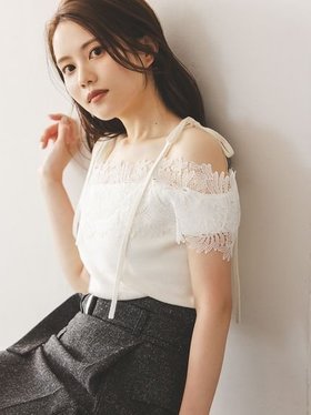 【スナイデル/SNIDEL】 レースコンビハーフスリーブニットプルオーバー人気、トレンドファッション・服の通販 founy(ファニー) ファッション Fashion レディースファッション Fashion for Women トップス・カットソー Cut & Sew Tops ニット Knit Tops & Sweaters カジュアルプルオーバー・ニットトップス Pullovers & Knit Tops / Casual Pullovers おすすめ Recommended / Our Picks ウェーブ Wavy Pattern ストレート Straight, Straight Cut トリミング Trimming, Decorative Edge リボン Ribbon, Bow レース Lace, Lace Fabric 人気 Popular, Best Seller 半袖 Short Sleeve, Half Sleeve 定番 Standard, Basic Item |ID:prp329100004635855