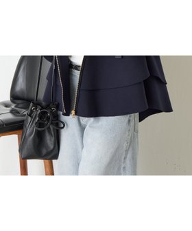 【ジェナ エスパス メルヴェイユ/Jena espace merveilleux】のフリル切替パーカー 人気、トレンドファッション・服の通販 founy(ファニー) ファッション Fashion レディースファッション Fashion for Women トップス・カットソー Cut & Sew Tops レディースパーカー・カジュアルフーディー Casual Hoodies & Sweatshirts インナー Innerwear 春 Spring 秋 Autumn 切替 Switching, Contrast Panel サテン Satin, Glossy Fabric ショルダー Shoulder, Shoulder Strap スマート Smart, Elegant スリム Slim, Slim Fit ドロップ Drop Shoulder, Dropped Style パーカー Hoodie, Parka フェミニン Feminine, Girly フリル Frill, Ruffle リボン Ribbon, Bow リラックス Relax, Relaxed Fit 冬 Winter / This Winter 再入荷 Restock / Back in Stock おすすめ Recommended / Our Picks |ID:prp329100004635978
