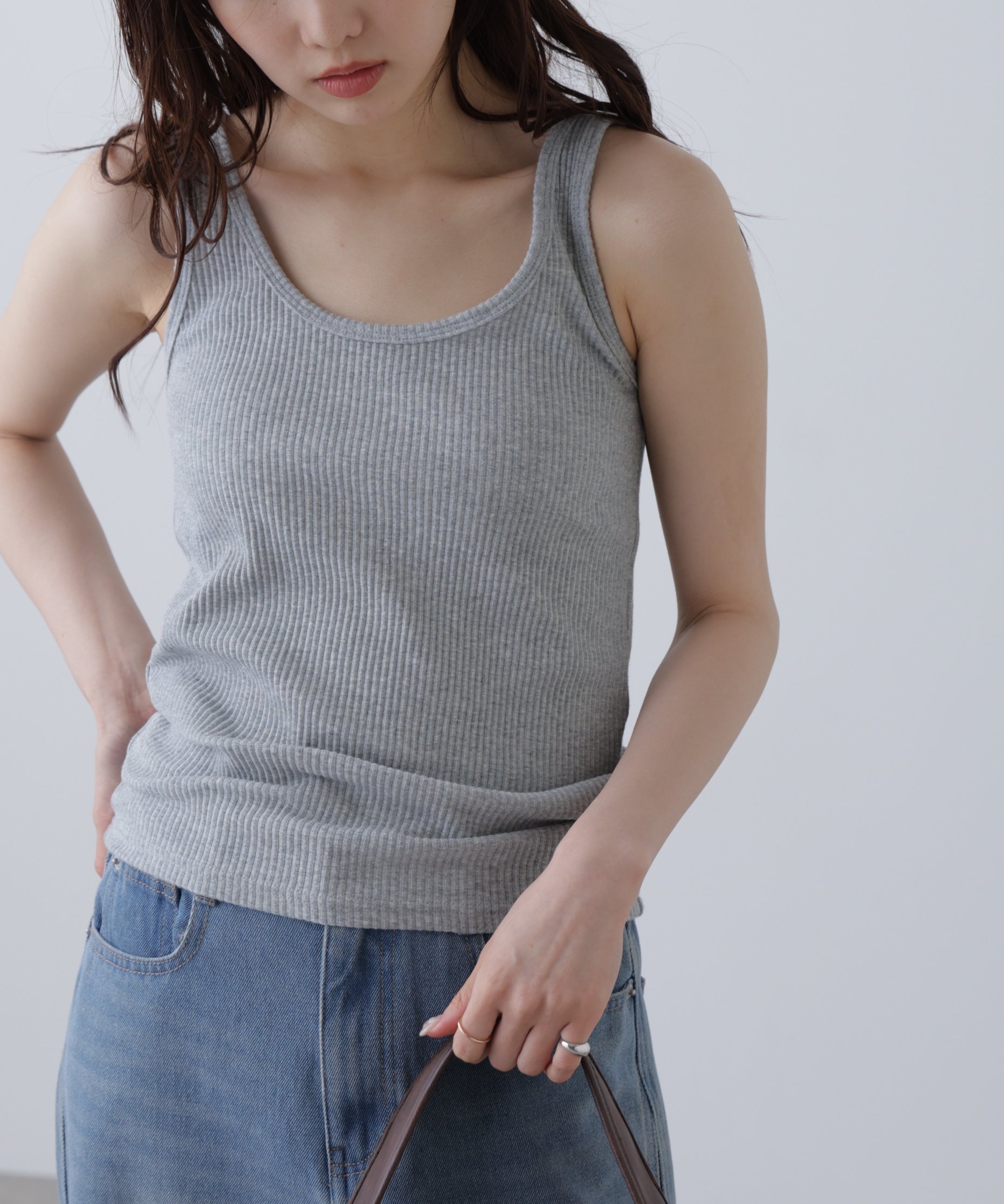 【フリーズマート/FREE'S MART】のテレコタンクトップ インテリア・キッズ・メンズ・レディースファッション・服の通販 founy(ファニー) 　ファッション　Fashion　レディースファッション　Fashion for Women　インナー　Innerwear　カーディガン　Cardigan, Knitwear　キャミワンピース　Cami Dress, Slip Dress　タンク　Tank Top, Sleeveless Top　テレコ　Ribbed, Rib Stitch　バランス　Balance, Style Balance　フィット　Fit, Slim Fit　ベーシック　Basic, Essential　グレー|ID: prp329100004636190 ipo3291000000033396791
