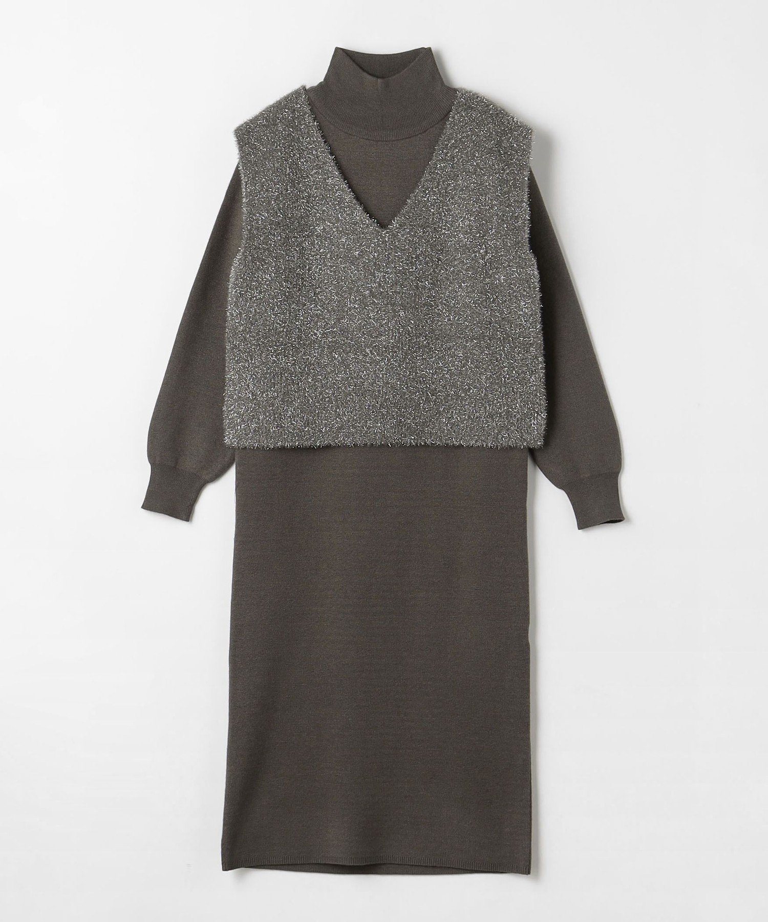 【ユナイテッドアローズ/UNITED ARROWS】のラメ フェザーベスト+ハイネックワンピース A DAY IN THE LIFE インテリア・キッズ・メンズ・レディースファッション・服の通販 founy(ファニー) 　ファッション　Fashion　レディースファッション　Fashion for Women　アウター　Coat / Outerwear Collection　キラキラ　Sparkly, Glittery　シューズ　Shoes, Footwear　シンプル　Simple, Minimal　ネックレス　Necklace, Pendant Necklace　ハイネック　High Neck, Mock Neck　フェザー　Feather, Feather Detail　フェザーヤーン　Feather Yarn, Fluffy Yarn　ベスト　Vest, Waistcoat　ロング　Long, Long-Length　エレガント 上品　Elegant　MOCA|ID: prp329100004636242 ipo3291000000034414755