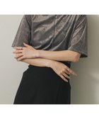 【センスオブプレイス/SENSE OF PLACE by URBAN RESEARCH】のシアーベロアTシャツ(半袖) 人気、トレンドファッション・服の通販 founy(ファニー) ファッション Fashion レディースファッション Fashion for Women トップス・カットソー Cut & Sew Tops シャツ・ブラウス・オフィスカジュアル Elegant Blouses & Button-Ups ロングTシャツ・Tシャツ Longline T-Shirts & Tees ベロアトップス Velour Tops / Velvet-Look Items コンパクト Compact, Small Size シンプル Simple, Minimal フィット Fit, Slim Fit ベロア Velour, Soft Velvet エレガント 上品 Elegant 半袖 Short Sleeve, Half Sleeve thumbnail GRAY|ID: prp329100004636980 ipo3291000000033835958