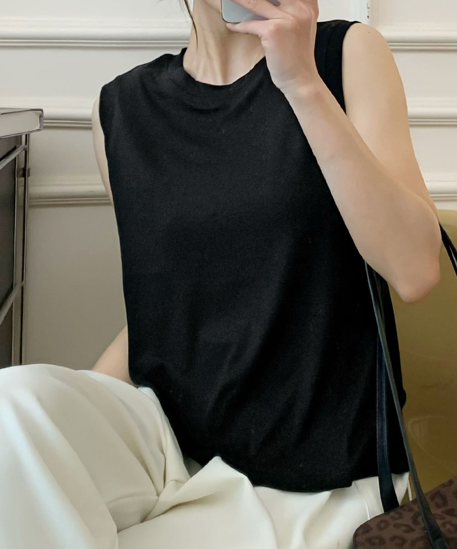 【ガール/GIRL】のノースリーブクルーネックTシャツ カットソー インテリア・キッズ・メンズ・レディースファッション・服の通販 founy(ファニー) 　ファッション　Fashion　レディースファッション　Fashion for Women　トップス・カットソー　Cut & Sew Tops　キャミソール&ノースリーブ　Camisoles & Sleeveless Tops　シャツ・ブラウス・オフィスカジュアル　Elegant Blouses & Button-Ups　ロングTシャツ・Tシャツ　Longline T-Shirts & Tees　カットソー・ベーシックTシャツ　Cut-and-Sewn Tops / Stretch Tees & Basics　インナー　Innerwear　カットソー　Cut and Sewn Top　シンプル　Simple, Minimal　タンク　Tank Top, Sleeveless Top　BK|ID: prp329100004637045 ipo3291000000033412464