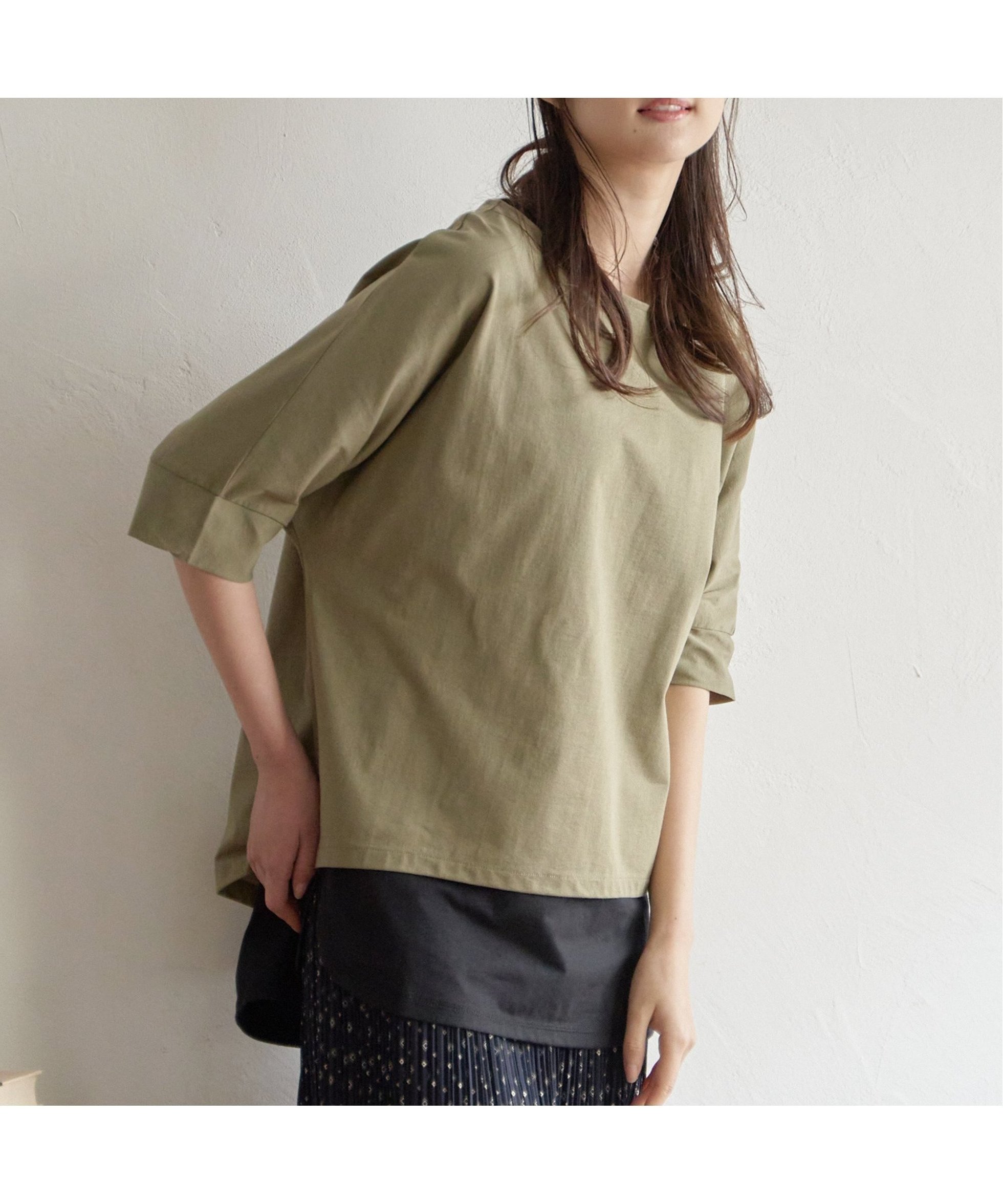 【イッカ/ikka】の梨地ジョーゼットプルオーバー インテリア・キッズ・メンズ・レディースファッション・服の通販 founy(ファニー) 　ファッション　Fashion　レディースファッション　Fashion for Women　トップス・カットソー　Cut & Sew Tops　カジュアルプルオーバー・ニットトップス　Pullovers & Knit Tops / Casual Pullovers　カットソー　Cut and Sewn Top　カフス　Cuff Design　シンプル　Simple, Minimal　ジョーゼット　Georgette, Semi-Sheer Fabric　トレンド　Trend, Trending Now　ボトム　Bottoms, Lower Wear　おすすめ　Recommended / Our Picks　オリーブ|ID: prp329100004637223 ipo3291000000033503589