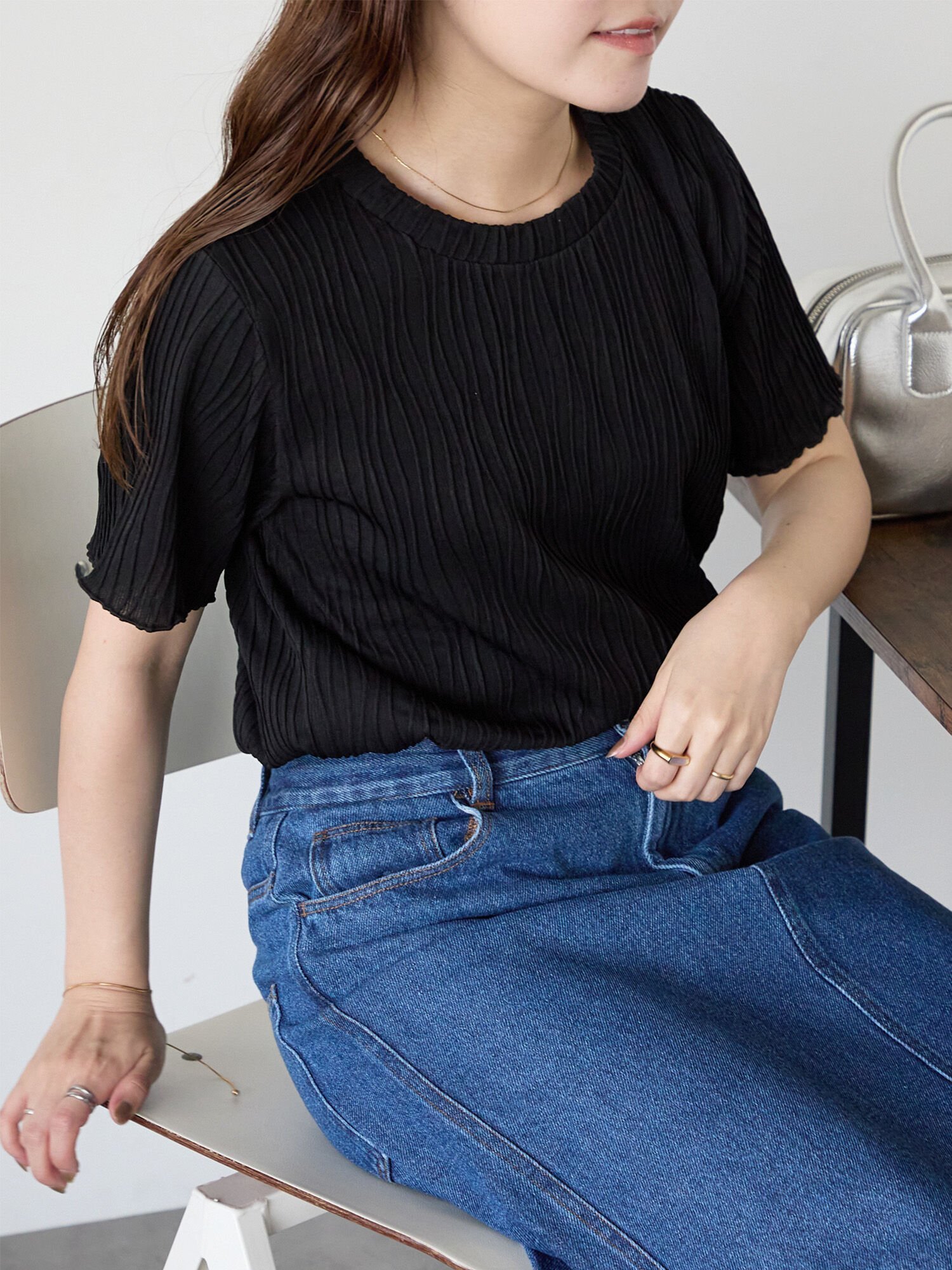 【エヘカソポ/ehka sopo】のジャガードカットソー インテリア・キッズ・メンズ・レディースファッション・服の通販 founy(ファニー) 　ファッション　Fashion　レディースファッション　Fashion for Women　トップス・カットソー　Cut & Sew Tops　カットソー・ベーシックTシャツ　Cut-and-Sewn Tops / Stretch Tees & Basics　インナー　Innerwear　カットソー　Cut and Sewn Top　シンプル　Simple, Minimal　ジャカード／ジャガード　Jacquard, Woven Pattern　ブラック|ID: prp329100004637343 ipo3291000000033597028