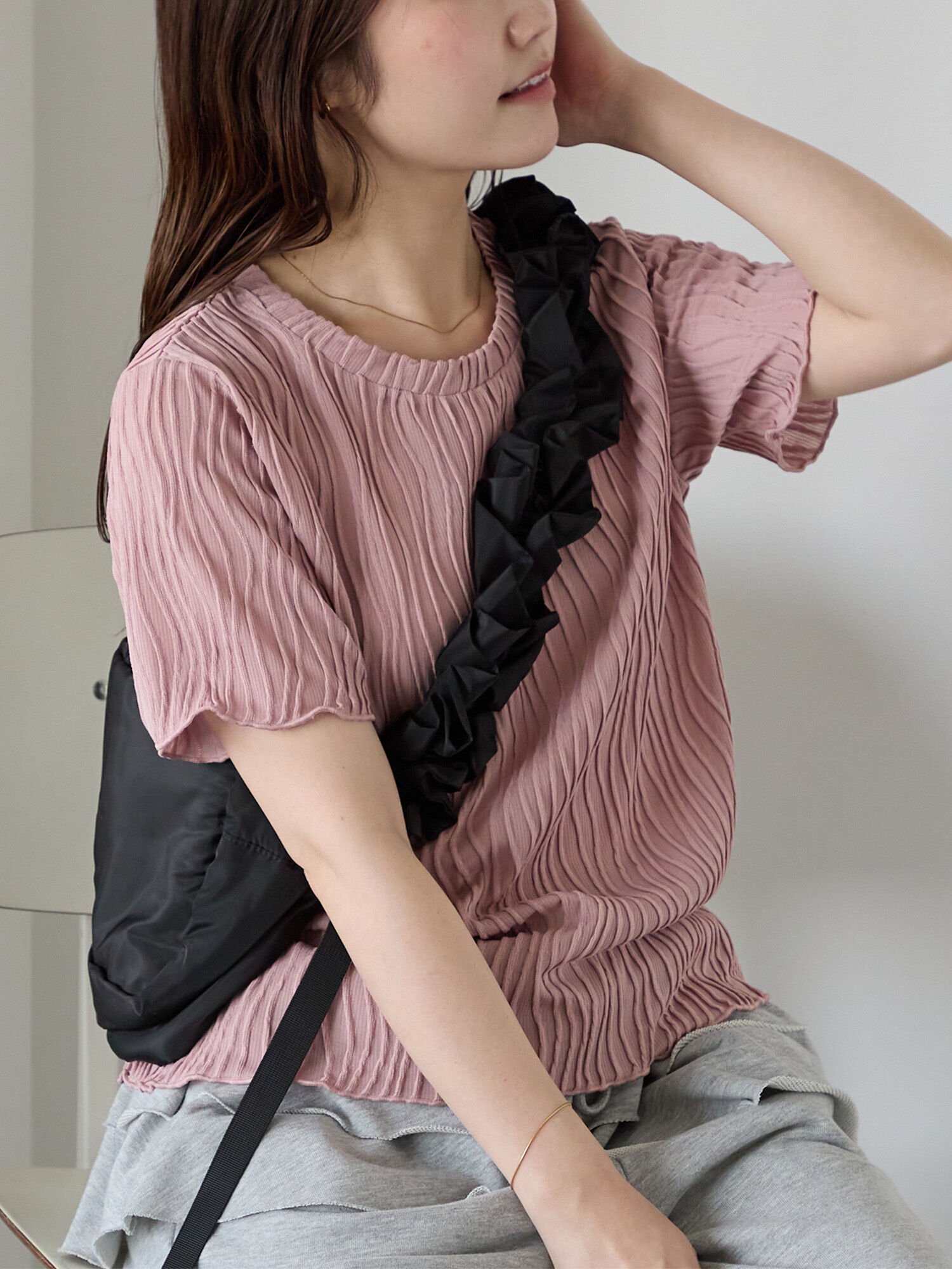 【エヘカソポ/ehka sopo】のジャガードカットソー インテリア・キッズ・メンズ・レディースファッション・服の通販 founy(ファニー) 　ファッション　Fashion　レディースファッション　Fashion for Women　トップス・カットソー　Cut & Sew Tops　カットソー・ベーシックTシャツ　Cut-and-Sewn Tops / Stretch Tees & Basics　インナー　Innerwear　カットソー　Cut and Sewn Top　シンプル　Simple, Minimal　ジャカード／ジャガード　Jacquard, Woven Pattern　ピンク|ID: prp329100004637343 ipo3291000000033597034