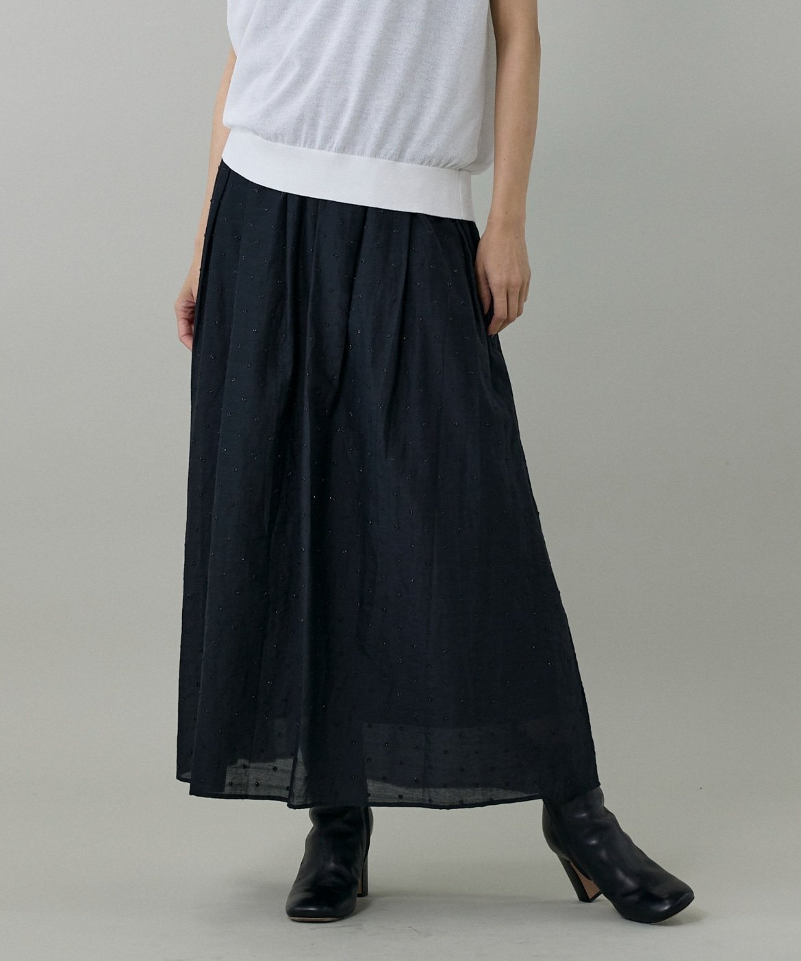 【イネド/INED】のラメドットタックスカート インテリア・キッズ・メンズ・レディースファッション・服の通販 founy(ファニー) 　ファッション　Fashion　レディースファッション　Fashion for Women　スカート　Skirts　カットソー　Cut and Sewn Top　ギャザー　Gathered, Ruffled　シアー　Sheer, See-Through　シンプル　Simple, Minimal　スマート　Smart, Elegant　ドット　Polka Dot, Dot Pattern　エレガント 上品　Elegant　ブラック|ID: prp329100004637593 ipo3291000000033544844