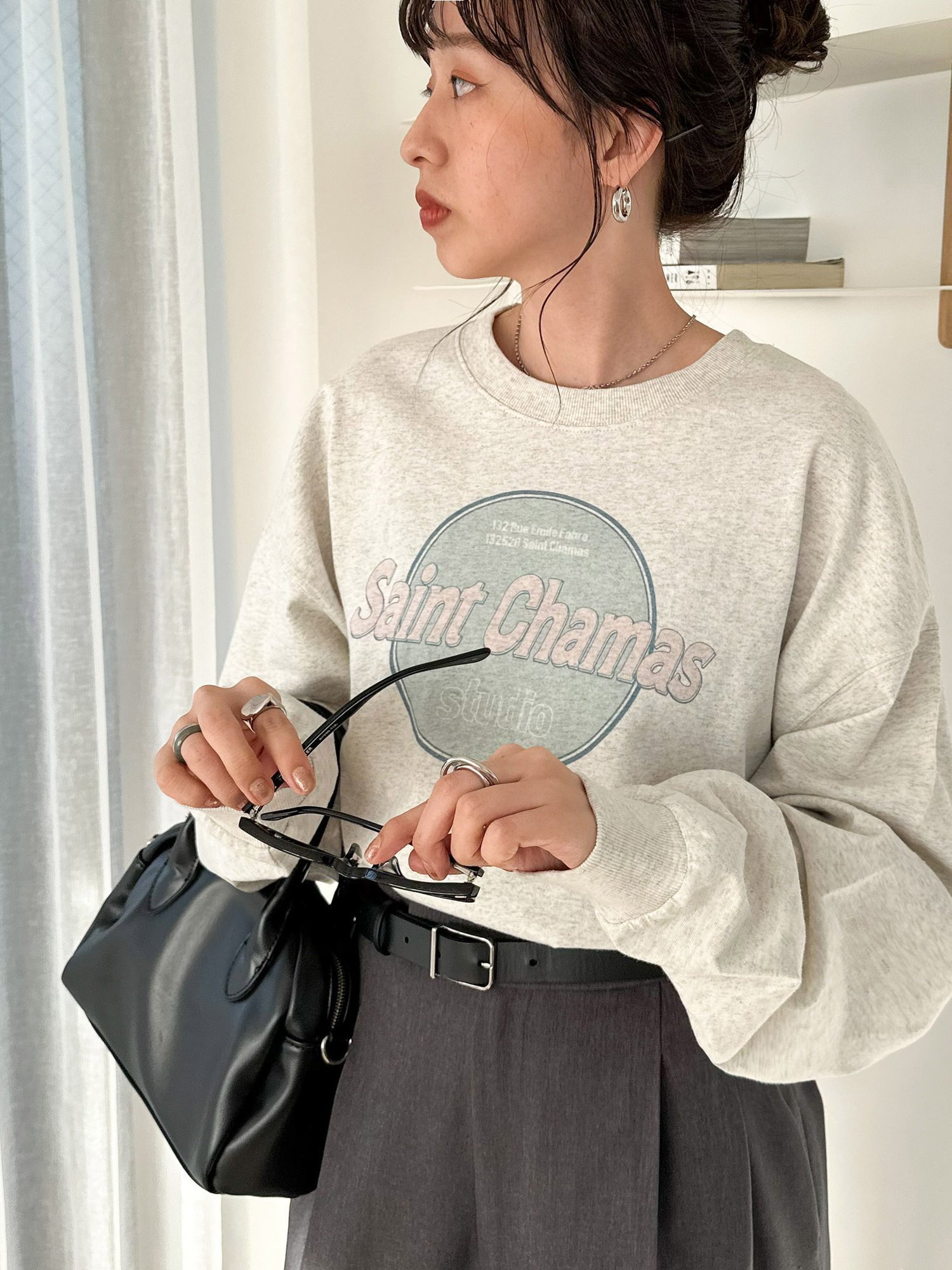 【ディスコート/Discoat】の【WEB限定】スーベニアグラフィックロングTシャツ《ユニセックス》 インテリア・キッズ・メンズ・レディースファッション・服の通販 founy(ファニー) 　ファッション　Fashion　レディースファッション　Fashion for Women　トップス・カットソー　Cut & Sew Tops　シャツ・ブラウス・オフィスカジュアル　Elegant Blouses & Button-Ups　ロングTシャツ・Tシャツ　Longline T-Shirts & Tees　インナー　Innerwear　カラフル　Colorful Design　ショルダー　Shoulder, Shoulder Strap　ジャケット　Jacket, Outerwear　ドロップ　Drop Shoulder, Dropped Style　フロント　Front, Front Design　プリント　Print, Printed Pattern　春　Spring　羽織　Haori, Light Jacket　ライトベージュ|ID: prp329100004637662 ipo3291000000033555639