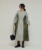 【フリークスストア/FREAK'S STORE】のダンボール ドッキングギャザー ワンピース / 異素材ドッキング ドローコード付き ワンピース 25AW 人気、トレンドファッション・服の通販 founy(ファニー) ファッション Fashion レディースファッション Fashion for Women ワンピース Dresses アクセサリー Fashion Accessories カーディガン Cardigan, Knitwear ギャザー Gathered, Ruffled シューズ Shoes, Footwear ショート Short, Short Length シンプル Simple, Minimal ジャケット Jacket, Outerwear スタイリッシュ Stylish, Fashionable スニーカー Sneakers, Trainers ダウン Down, Puffer ドッキング Docking, Mixed Material ドローコード Drawcord, Drawstring Cord バランス Balance, Style Balance フォルム Silhouette, Form フラット Flat, Flat Shoes ペプラム Peplum, Flared Hem リラックス Relax, Relaxed Fit A/W・秋冬 Autumn/Winter 冬 Winter / This Winter おすすめ Recommended / Our Picks エレガント 上品 Elegant 2025年 2025 2025-2026秋冬・A/W Autumn/Winter 2025–26 AW25–26 thumbnail グレー|ID: prp329100004638144 ipo3291000000033426159