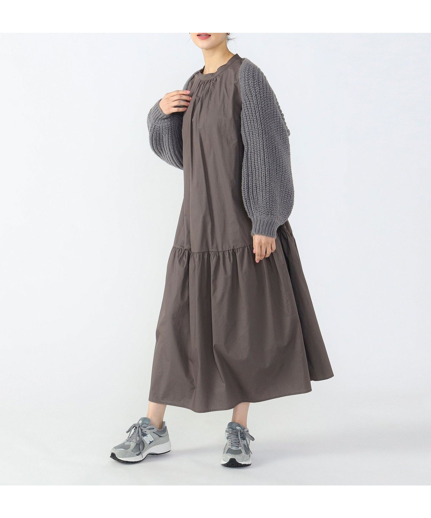 【ビームス ハート/BEAMS HEART】のボレロ * ギャザーワンピース (セットアイテム) インテリア・キッズ・メンズ・レディースファッション・服の通販 founy(ファニー) 　ファッション　Fashion　レディースファッション　Fashion for Women　アウター　Coat / Outerwear Collection　ボレロ・ショート丈ジャケット / ドレス羽織りに　Boleros & Short Jackets　カットソー　Cut and Sewn Top　ギャザー　Gathered, Ruffled　スニーカー　Sneakers, Trainers　ボレロ　Bolero, Short Cardigan　リラックス　Relax, Relaxed Fit　CHARCOAL×CHARCOAL|ID: prp329100004638189 ipo3291000000033611875