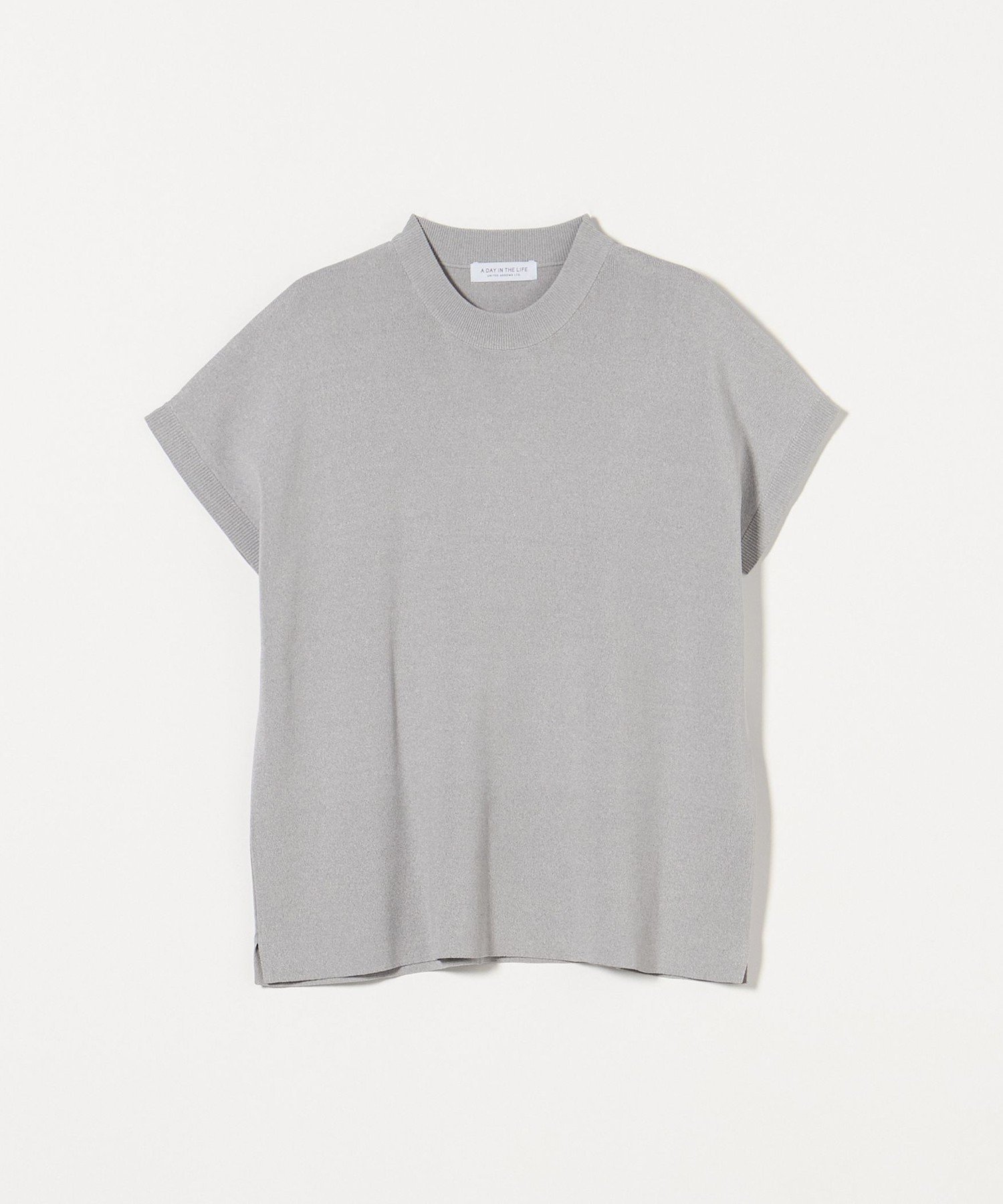 【ユナイテッドアローズ/UNITED ARROWS】のハイネック フレンチスリーブニット -ウォッシャブル- A DAY IN THE LIFE インテリア・キッズ・メンズ・レディースファッション・服の通販 founy(ファニー) 　ファッション　Fashion　レディースファッション　Fashion for Women　トップス・カットソー　Cut & Sew Tops　ニット　Knit Tops & Sweaters　ウォッシャブル　Machine Washable　カットソー　Cut and Sewn Top　サマー　Summer, Summer Style　サンダル　Sandals, Summer Shoes　シンプル　Simple, Minimal　スリーブ　Sleeve, Long Sleeve / Short Sleeve　ハイネック　High Neck, Mock Neck　フレア　Flare, Flared　フレンチ　French, French Style　ベーシック　Basic, Essential　リラックス　Relax, Relaxed Fit　ワイド　Wide, Wide Fit　夏　Summer　LT.GRAY|ID: prp329100004638544 ipo3291000000033432074