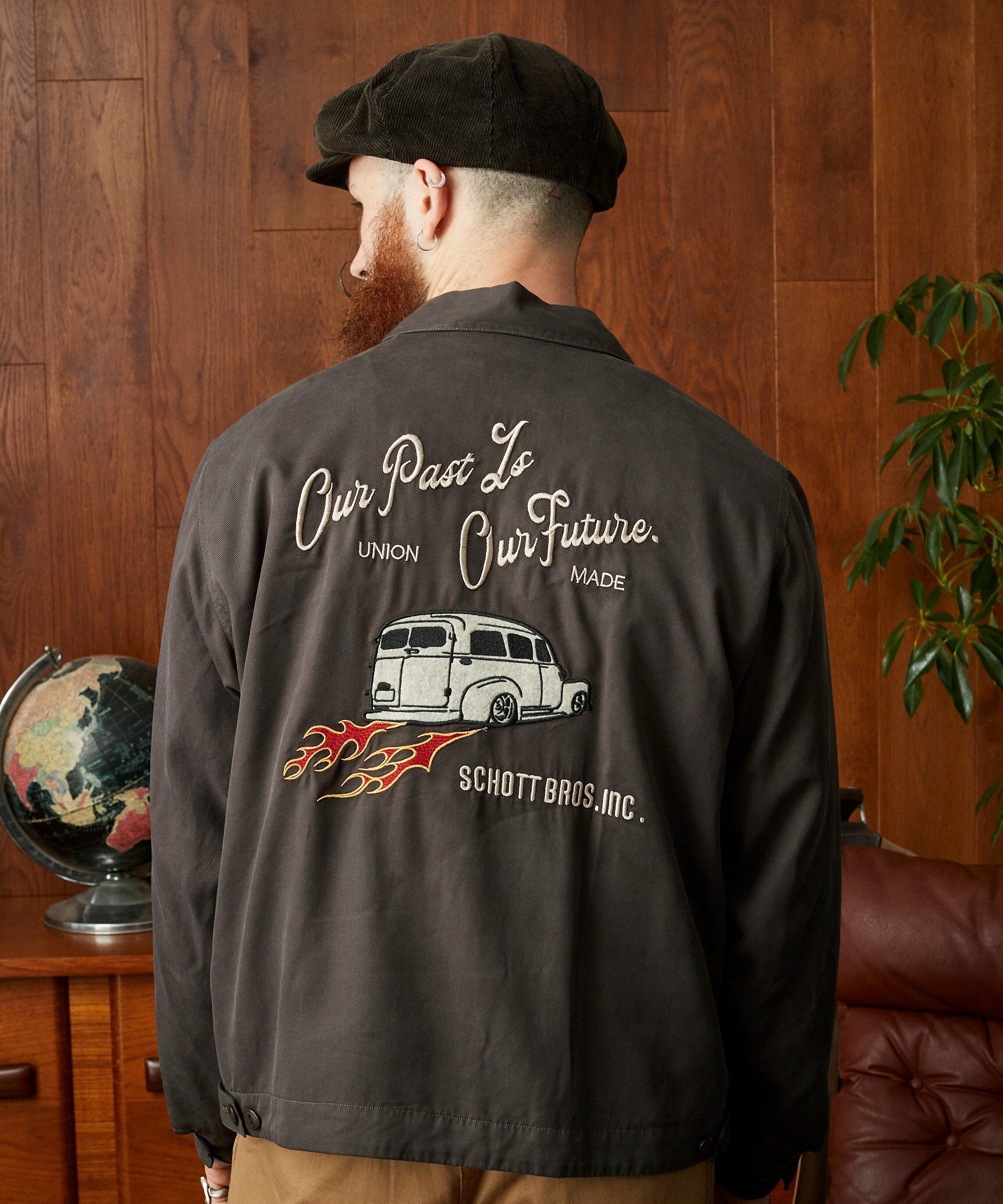 【ショット/Schott / MEN】のVIETNAM JACKET OUR FEATHER IS OUR PAST/ベトナム ジャケット アワーフェザーイズアワーパスト インテリア・キッズ・メンズ・レディースファッション・服の通販 founy(ファニー) 　ファッション　Fashion　メンズファッション　Fashion for Men　ヴィンテージ　Vintage Style　シルク　Silk, 100% Silk　ジャケット　Jacket, Outerwear　スタッズ　Studs, Metal Accents　ツイル　Twist, Twisted Detail　定番　Standard, Basic Item　ニューヨーク　New York, NYC Style　フロント　Front, Front Design　ライダース　Riders　ライダースジャケット　Riders, Biker Jacket　ワーク　Workwear, Utility Style　チャコール|ID: prp329100004638752 ipo3291000000033484456