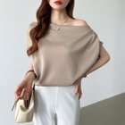 【ココモモ/COCOMOMO】の【着こなし自在】 オフショル 半袖カットソー ボートネック セクシー 夏 人気、トレンドファッション・服の通販 founy(ファニー) ファッション Fashion レディースファッション Fashion for Women トップス・カットソー Cut & Sew Tops カットソー・ベーシックTシャツ Cut-and-Sewn Tops / Stretch Tees & Basics カットソー Cut and Sewn Top ショルダー Shoulder, Shoulder Strap タイトスカート Pencil Skirt, Tight Skirt デコルテ Décolleté, Neckline デニム Denim, Jeans Material エレガント 上品 Elegant 半袖 Short Sleeve, Half Sleeve 夏 Summer ビジネス 仕事 通勤 Business / Work / Commuting thumbnail ブラウン|ID: prp329100004639027 ipo3291000000033523240