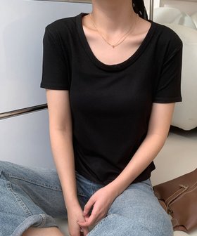【ガール/GIRL】 サイドタックUネックTシャツ カットソー人気、トレンドファッション・服の通販 founy(ファニー) ファッション Fashion レディースファッション Fashion for Women トップス・カットソー Cut & Sew Tops シャツ・ブラウス・オフィスカジュアル Elegant Blouses & Button-Ups ロングTシャツ・Tシャツ Longline T-Shirts & Tees カットソー・ベーシックTシャツ Cut-and-Sewn Tops / Stretch Tees & Basics インナー Innerwear カットソー Cut and Sewn Top シンプル Simple, Minimal デコルテ Décolleté, Neckline エレガント 上品 Elegant 再入荷 Restock / Back in Stock |ID:prp329100004639052