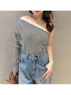 【リリーブラウン/Lily Brown】のワンショルダーデコルテニットトップス 人気、トレンドファッション・服の通販 founy(ファニー) ファッション Fashion レディースファッション Fashion for Women トップス・カットソー Cut & Sew Tops ニット Knit Tops & Sweaters デコルテ Décolleté, Neckline バランス Balance, Style Balance フィット Fit, Slim Fit ボーダー Border, Stripe 春 Spring 雑誌 Magazine, Fashion Magazine thumbnail BORDER[933]|ID: prp329100004639382 ipo3291000000033442446