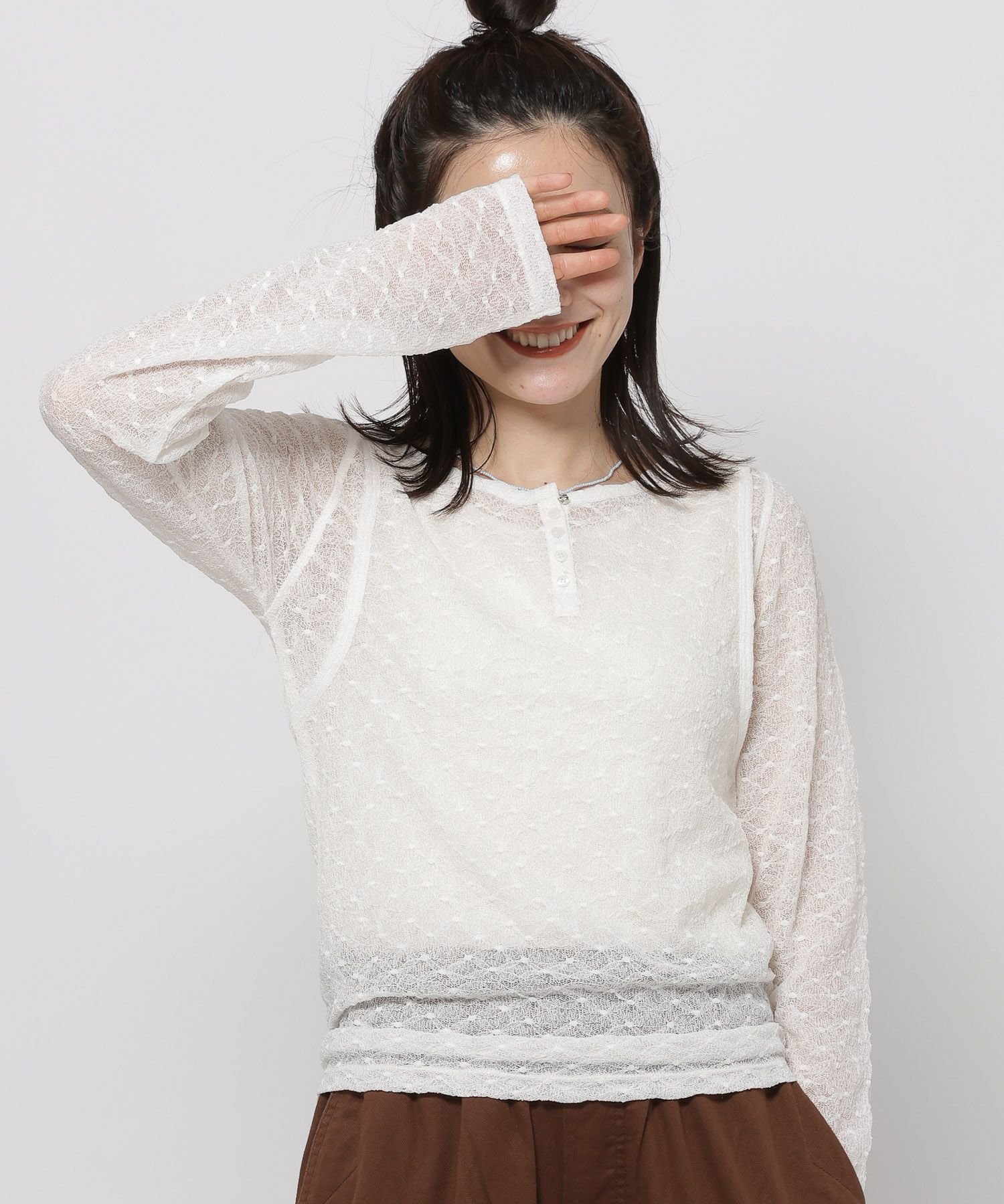 【ニコアンド/niko and】のフェイクレイヤーレースプルオーバー インテリア・キッズ・メンズ・レディースファッション・服の通販 founy(ファニー) 　ファッション　Fashion　レディースファッション　Fashion for Women　トップス・カットソー　Cut & Sew Tops　カジュアルプルオーバー・ニットトップス　Pullovers & Knit Tops / Casual Pullovers　おすすめ　Recommended / Our Picks　シンプル　Simple, Minimal　ストレッチ　Stretch, Stretchy Fabric　フィット　Fit, Slim Fit　レース　Lace, Lace Fabric　エレガント 上品　Elegant　オフ|ID: prp329100004639434 ipo3291000000033594255