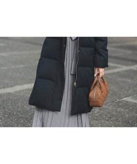 【ビームス ハート/BEAMS HEART】の【2サイズ展開/フード付き/あったか/ファー/膝丈】撥水 ダウン ロングコート 25AW 人気、トレンドファッション・服の通販 founy(ファニー) ファッション Fashion レディースファッション Fashion for Women アウター Coat / Outerwear Collection コート・ロングコート・ピーコート Long Coats, Peacoats & More エレガント 上品 Elegant クール Cool, Chic 軽量 Lightweight, Ultra Light ダウン Down, Puffer ドローコード Drawcord, Drawstring Cord 定番 Standard, Basic Item フェイクファー Faux Fur, Imitation Fur フェザー Feather, Feather Detail ロング Long, Long-Length 2025年 2025 2025-2026秋冬・A/W Autumn/Winter 2025–26 AW25–26 |ID:prp329100004639439