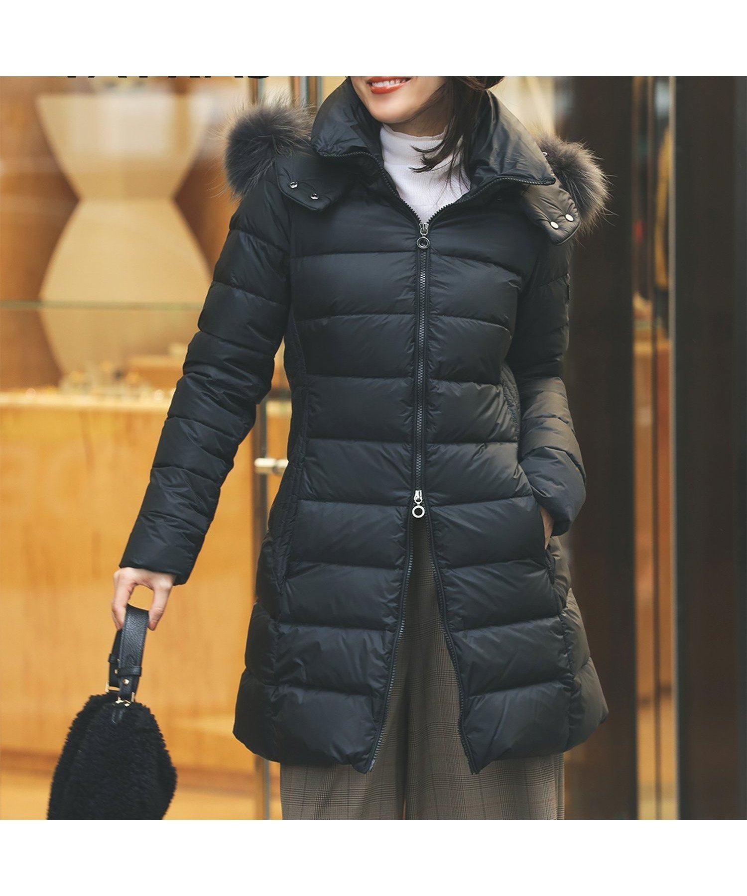 【デミルクス ビームス/Demi-Luxe BEAMS】の【残り僅か】TATRAS / SARMA ビリー ファー ダウンコート 25AW Aライン タトラス インテリア・キッズ・メンズ・レディースファッション・服の通販 founy(ファニー) 　ファッション　Fashion　レディースファッション　Fashion for Women　アウター　Coat / Outerwear Collection　コート・ロングコート・ピーコート　Long Coats, Peacoats & More　ダウンジャケット・軽量ダウン　Warm & Lightweight Down Jackets　ジップ　Zip, Zipper　タフタ　Taffeta, Structured Fabric　ダウン　Down, Puffer　ポケット　Pocket, Pocket Detail　防寒　Cold Protection, Winter-Ready　マフラー　Scarf, Muffler　ビジネス 仕事 通勤　Business / Work / Commuting　2025年　2025　2025-2026秋冬・A/W　Autumn/Winter 2025–26 AW25–26　BLACK|ID: prp329100004639472 ipo3291000000033443414