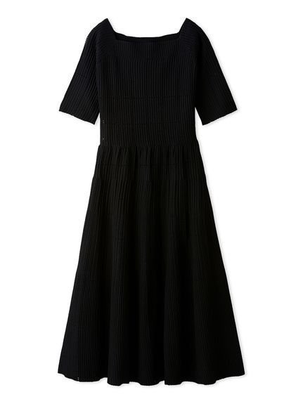 【セルフォード/CELFORD】のスクエアネックディフォーメーションニットワンピース 人気、トレンドファッション・服の通販 founy(ファニー) 　ファッション　Fashion　レディースファッション　Fashion for Women　ワンピース　Dresses　ニットワンピース　Knit Dresses　インナー　Innerwear　スクエア　Square, Square Shape　デコルテ　Décolleté, Neckline　ネックレス　Necklace, Pendant Necklace　フィット　Fit, Slim Fit　フレア　Flare, Flared　人気　Popular, Best Seller　定番　Standard, Basic Item　 other-1|ID: prp329100004639511 ipo3291000000033443681