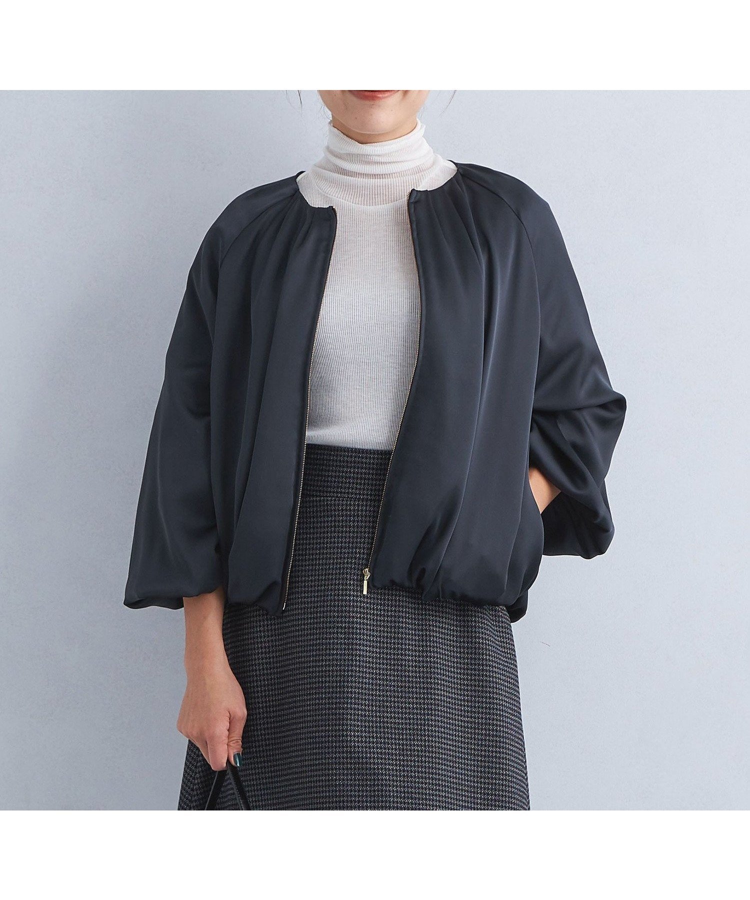 【ユナイテッドアローズ/UNITED ARROWS】のサテン ギャザー ノーカラー ブルゾン 人気、トレンドファッション・服の通販 founy(ファニー) 　ファッション　Fashion　レディースファッション　Fashion for Women　アウター　Coat / Outerwear Collection　ブルゾンジャケット・スポーティアウター　Blouson Jackets　ウェーブ　Wavy Pattern　ギャザー　Gathered, Ruffled　サテン　Satin, Glossy Fabric　ブルゾン　Blouson, Bomber Jacket　 other-1|ID: prp329100004639618 ipo3291000000033444446