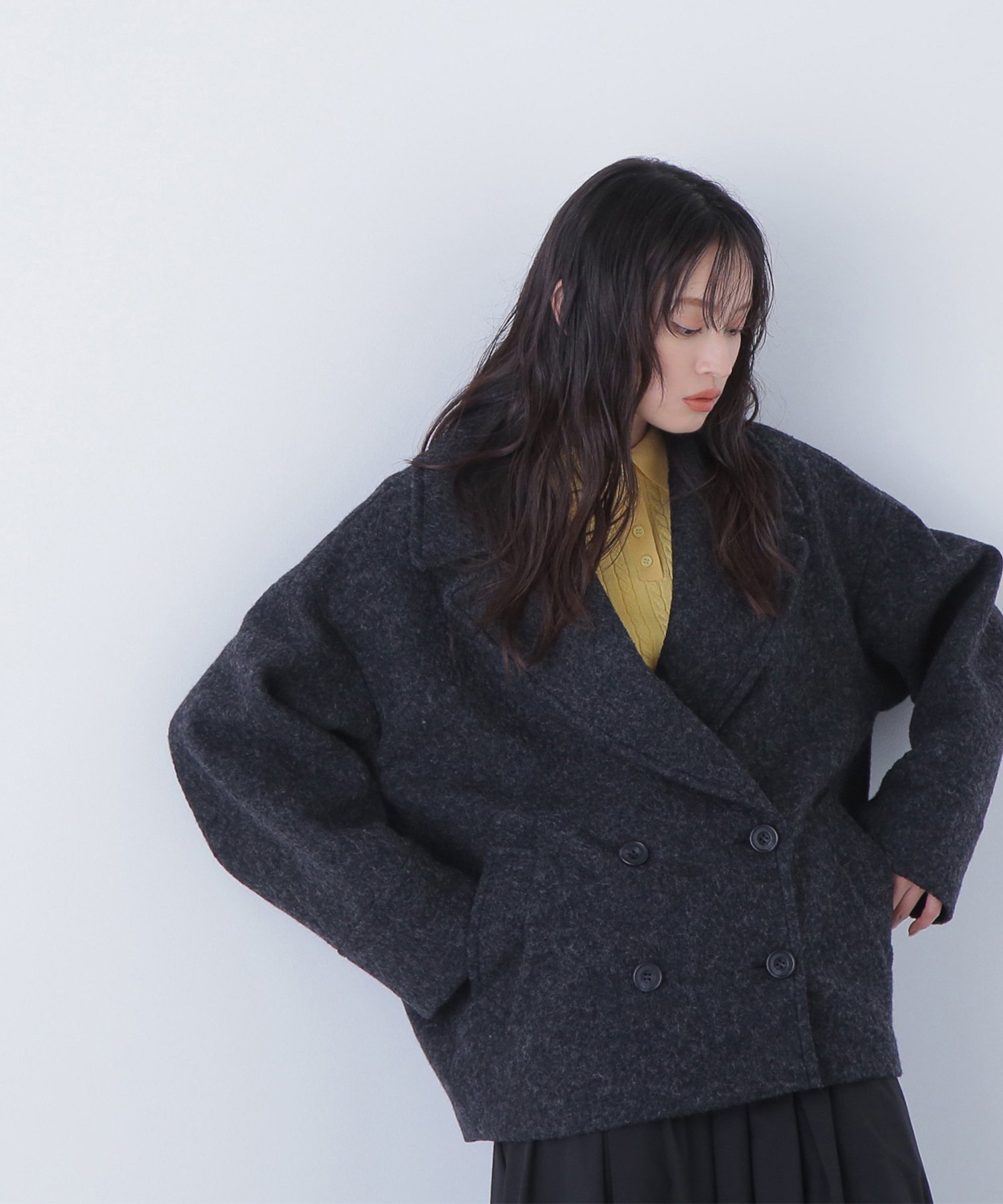【ナチュラル ビューティー ベーシック/NATURAL BEAUTY BASIC】のウーリーフォルムハーフコート インテリア・キッズ・メンズ・レディースファッション・服の通販 founy(ファニー) 　ファッション　Fashion　レディースファッション　Fashion for Women　アウター　Coat / Outerwear Collection　コート・ロングコート・ピーコート　Long Coats, Peacoats & More　トレンド　Trend, Trending Now　ミドル　Middle Length, Mid Height　今季　This Season, Current Season　防寒　Cold Protection, Winter-Ready　チャコール1|ID: prp329100004639676 ipo3291000000033445019