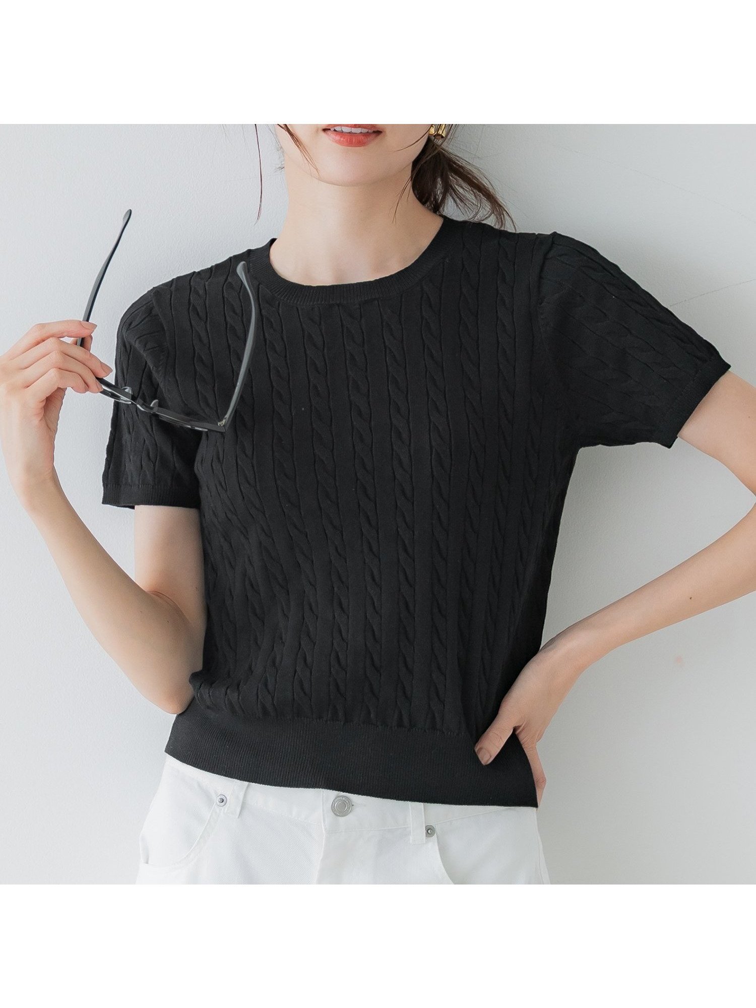 【コカ/COCA】のケーブルニットトップス インテリア・キッズ・メンズ・レディースファッション・服の通販 founy(ファニー) 　ファッション　Fashion　レディースファッション　Fashion for Women　トップス・カットソー　Cut & Sew Tops　ニット　Knit Tops & Sweaters　コンパクト　Compact, Small Size　シンプル　Simple, Minimal　スニーカー　Sneakers, Trainers　スラックス　Slacks, Dress Pants　ダウン　Down, Puffer　デニム　Denim, Jeans Material　ポケット　Pocket, Pocket Detail　ロング　Long, Long-Length　エレガント 上品　Elegant　半袖　Short Sleeve, Half Sleeve　春　Spring　秋　Autumn　Black|ID: prp329100004639888 ipo3291000000033643401