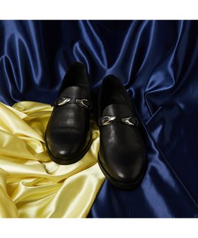 【アルフレッド バニスター/alfredoBANNISTER / MEN】の【MADE IN JAPAN】ダブル ウエスタン バックル ローファー/スリッ 人気、トレンドファッション・服の通販 founy(ファニー) ファッション Fashion メンズファッション Fashion for Men インソール Shoe Insole ウエスタン Western Style くるぶし Ankle-Length カッティング Cutting Detail ショート Short, Short Length スニーカー Sneakers, Trainers ダブル Double, Double-Breasted ドレス Dress, One-Piece 定番 Standard, Basic Item バランス Balance, Style Balance フィット Fit, Slim Fit フラット Flat, Flat Shoes メタル Metal, Metal Parts ラバー Rubber, Rubber Sole 日本製 Made In Japan |ID:prp329100004640261
