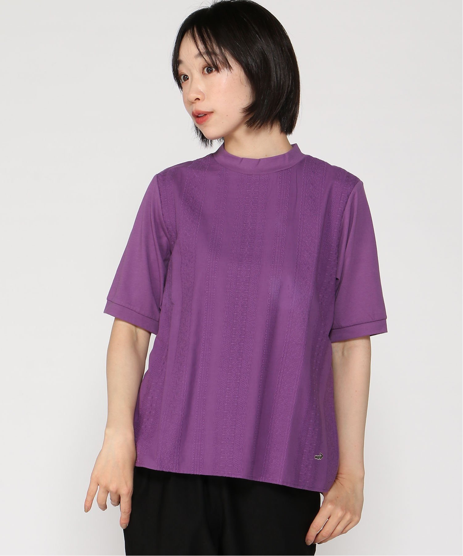 【クロコダイル/CROCODILE】のレース刺繍 ドッキング カットソー インテリア・キッズ・メンズ・レディースファッション・服の通販 founy(ファニー) 　ファッション　Fashion　レディースファッション　Fashion for Women　トップス・カットソー　Cut & Sew Tops　カットソー・ベーシックTシャツ　Cut-and-Sewn Tops / Stretch Tees & Basics　カットソー　Cut and Sewn Top　スタンド　Stand Collar, Upright Stand　ドッキング　Docking, Mixed Material　パープル　Purple, Violet　レース　Lace, Lace Fabric　エレガント 上品　Elegant　パープル|ID: prp329100004640351 ipo3291000000033454803