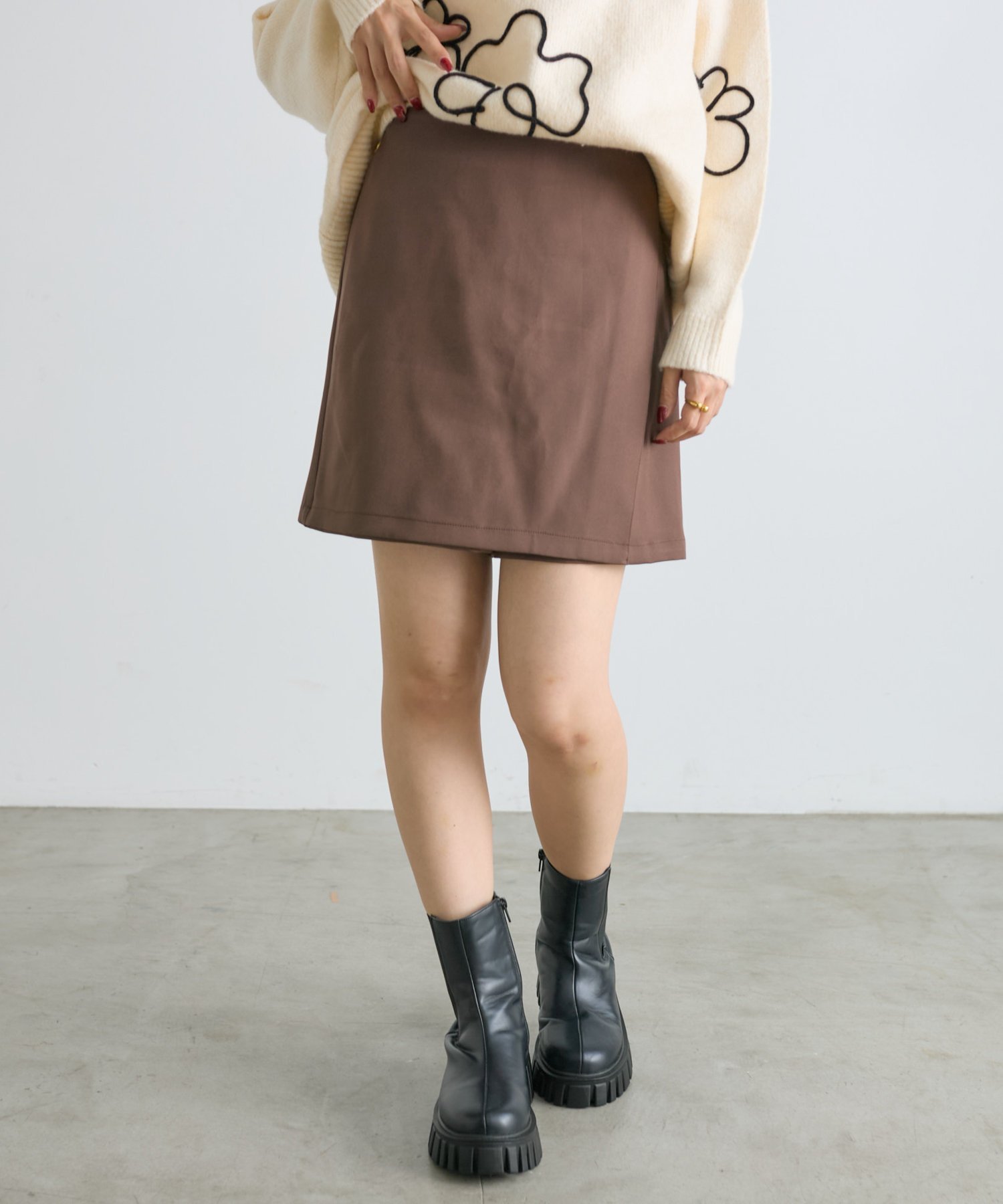 【パルグループ/PAL GROUP】の【w closet】スリットミニスカパン インテリア・キッズ・メンズ・レディースファッション・服の通販 founy(ファニー) 　ファッション　Fashion　レディースファッション　Fashion for Women　おすすめ　Recommended / Our Picks　ショート　Short, Short Length　バランス　Balance, Style Balance　今季　This Season, Current Season　ブラウン|ID: prp329100004640392 ipo3291000000033455692