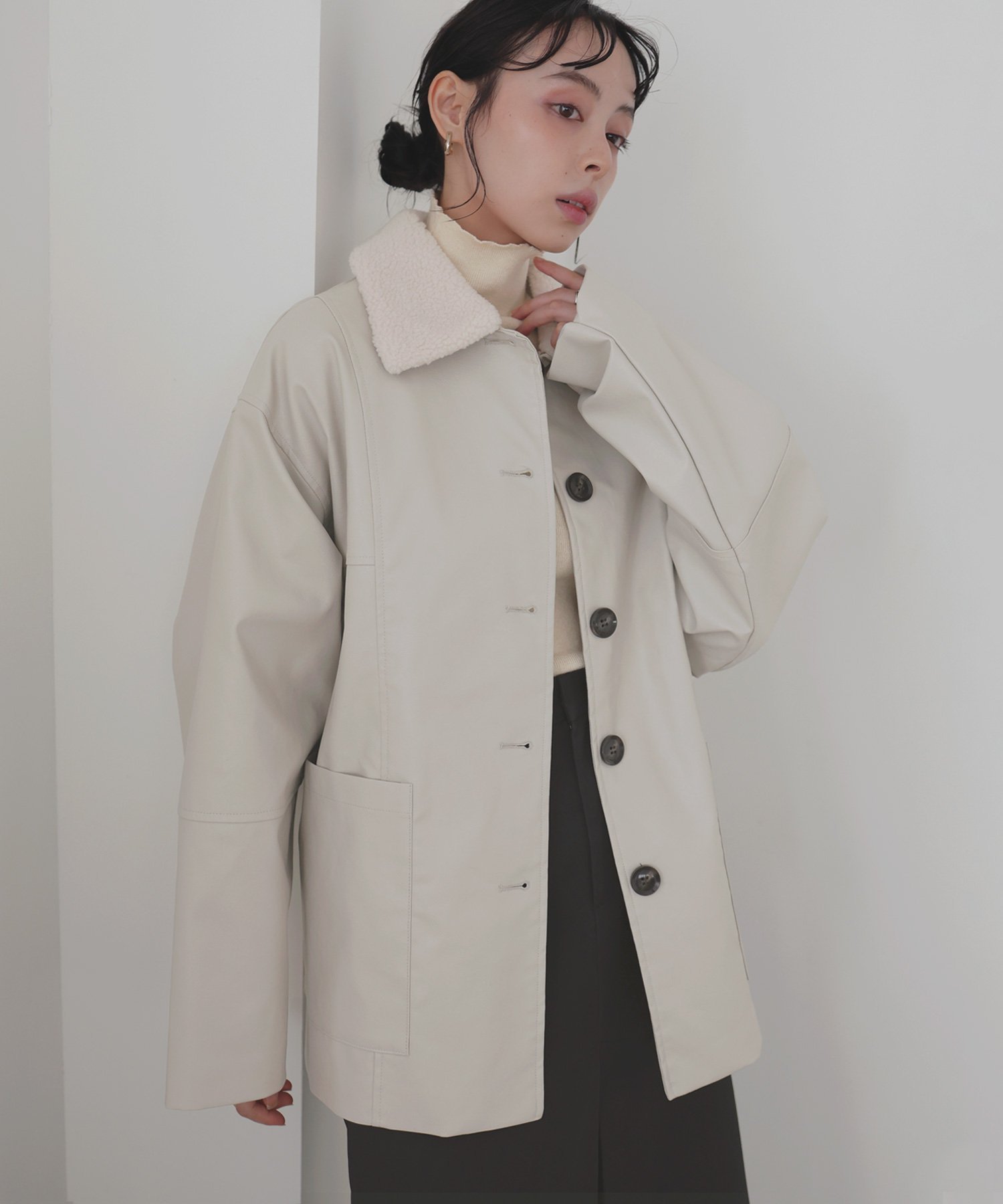 【リアン/Lian】のボア襟フェイクレザーカバーオールジャケット インテリア・キッズ・メンズ・レディースファッション・服の通販 founy(ファニー) 　ファッション　Fashion　レディースファッション　Fashion for Women　アウター　Coat / Outerwear Collection　レディースジャケット・軽アウター　Jackets　エクリュ|ID: prp329100004640534 ipo3291000000033457212
