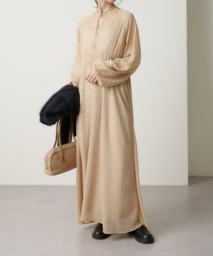 【パルグループ/PAL GROUP】の【Omekashi】箔ドットマキシワンピース インテリア・キッズ・メンズ・レディースファッション・服の通販 founy(ファニー) https://founy.com/ ファッション Fashion レディースファッション Fashion for Women ワンピース Dresses マキシ丈ワンピース・ロングドレス Maxi Dresses / Long One-Pieces ジャケット Jacket, Outerwear スキッパー Skipper, Open Collar スリーブ Sleeve, Long Sleeve / Short Sleeve ドット Polka Dot, Dot Pattern ブラウジング Blouson Silhouette, Cinched Waist プリント Print, Printed Pattern ポケット Pocket, Pocket Detail リボン Ribbon, Bow ロング Long, Long-Length 再入荷 Restock / Back in Stock おすすめ Recommended / Our Picks |ID: prp329100004641156 ipo3291000000033611297