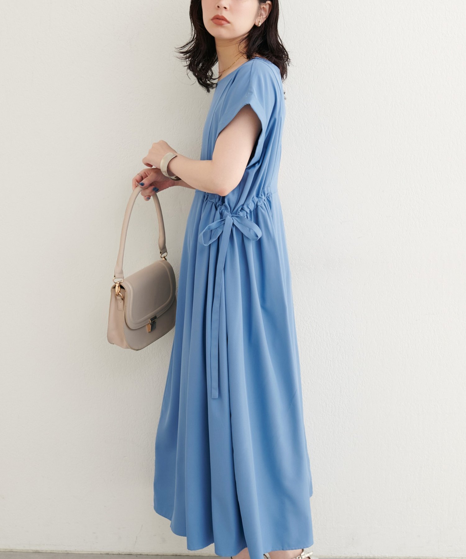 【ナチュラルクチュール/natural couture】の【WEB限定】サイドドロストワンピース インテリア・キッズ・メンズ・レディースファッション・服の通販 founy(ファニー) 　ファッション　Fashion　レディースファッション　Fashion for Women　ワンピース　Dresses　アクセサリー　Fashion Accessories　カーディガン　Cardigan, Knitwear　シンプル　Simple, Minimal　ジャケット　Jacket, Outerwear　スニーカー　Sneakers, Trainers　タンク　Tank Top, Sleeveless Top　ダウン　Down, Puffer　ポケット　Pocket, Pocket Detail　リラックス　Relax, Relaxed Fit　おすすめ　Recommended / Our Picks　エレガント 上品　Elegant　2025年　2025　2025-2026秋冬・A/W　Autumn/Winter 2025–26 AW25–26　ブルー|ID: prp329100004641201 ipo3291000000033611165