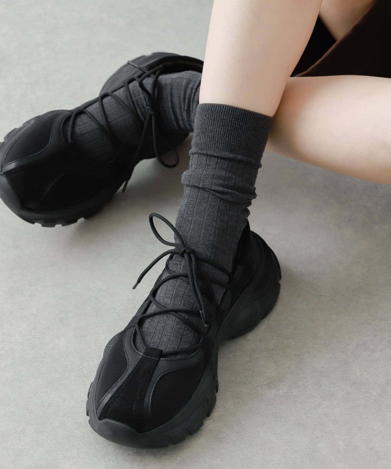 【センスオブプレイス/SENSE OF PLACE by URBAN RESEARCH】のレースアップバレエスニーカー インテリア・キッズ・メンズ・レディースファッション・服の通販 founy(ファニー) 　ファッション　Fashion　レディースファッション　Fashion for Women　厚底　Platform Shoes　軽量　Lightweight, Ultra Light　シンプル　Simple, Minimal　スニーカー　Sneakers, Trainers　ソックス　Socks, Hosiery　タイツ　Tights, Legwear　トレンド　Trend, Trending Now　人気　Popular, Best Seller　レース　Lace, Lace Fabric　A/W・秋冬　Autumn/Winter　冬　Winter / This Winter　2025年　2025　2025-2026秋冬・A/W　Autumn/Winter 2025–26 AW25–26　BLACK|ID: prp329100004641307 ipo3291000000034086826