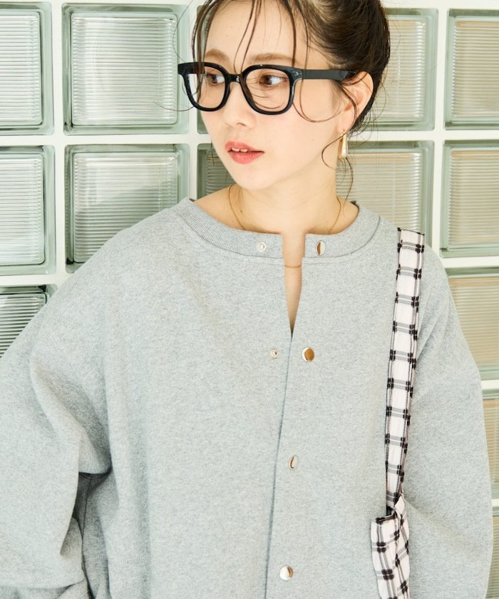 【フリークスストア/FREAK'S STORE】のヘビーウェイト スウェット スナップ カーディガン【限定展開】 25AW インテリア・キッズ・メンズ・レディースファッション・服の通販 founy(ファニー) 　ファッション　Fashion　レディースファッション　Fashion for Women　トップス・カットソー　Cut & Sew Tops　カーディガン・羽織り　Layered Style Cardigans　レディースパーカー・カジュアルフーディー　Casual Hoodies & Sweatshirts　スウェット・クルーネックトップス　Sweatshirts & Crewnecks / Relaxed Fit Sweat Tops　インナー　Innerwear　カーディガン　Cardigan, Knitwear　シルバー　Silver, Metallic Silver　スウェット / スエット　Sweatshirt, Sweatwear　ハイネック　High Neck, Mock Neck　バランス　Balance, Style Balance　ベーシック　Basic, Essential　ボトム　Bottoms, Lower Wear　ロング　Long, Long-Length　A/W・秋冬　Autumn/Winter　冬　Winter / This Winter　おすすめ　Recommended / Our Picks　2025年　2025　2025-2026秋冬・A/W　Autumn/Winter 2025–26 AW25–26　グレー|ID: prp329100004641341 ipo3291000000033621260