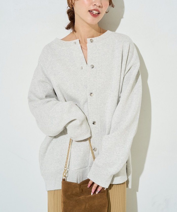 【フリークスストア/FREAK'S STORE】のヘビーウェイト スウェット スナップ カーディガン【限定展開】 25AW インテリア・キッズ・メンズ・レディースファッション・服の通販 founy(ファニー) https://founy.com/ ファッション Fashion レディースファッション Fashion for Women トップス・カットソー Cut & Sew Tops カーディガン・羽織り Layered Style Cardigans レディースパーカー・カジュアルフーディー Casual Hoodies & Sweatshirts スウェット・クルーネックトップス Sweatshirts & Crewnecks / Relaxed Fit Sweat Tops 2025年 2025 2025-2026秋冬・A/W Autumn/Winter 2025–26 AW25–26 冬 Winter / This Winter カットソー Cut and Sewn Top カーディガン Cardigan, Knitwear シルバー Silver, Metallic Silver スウェット / スエット Sweatshirt, Sweatwear パーカー Hoodie, Parka ベーシック Basic, Essential 人気 Popular, Best Seller A/W・秋冬 Autumn/Winter |ID: prp329100004641341 ipo3291000000034672665