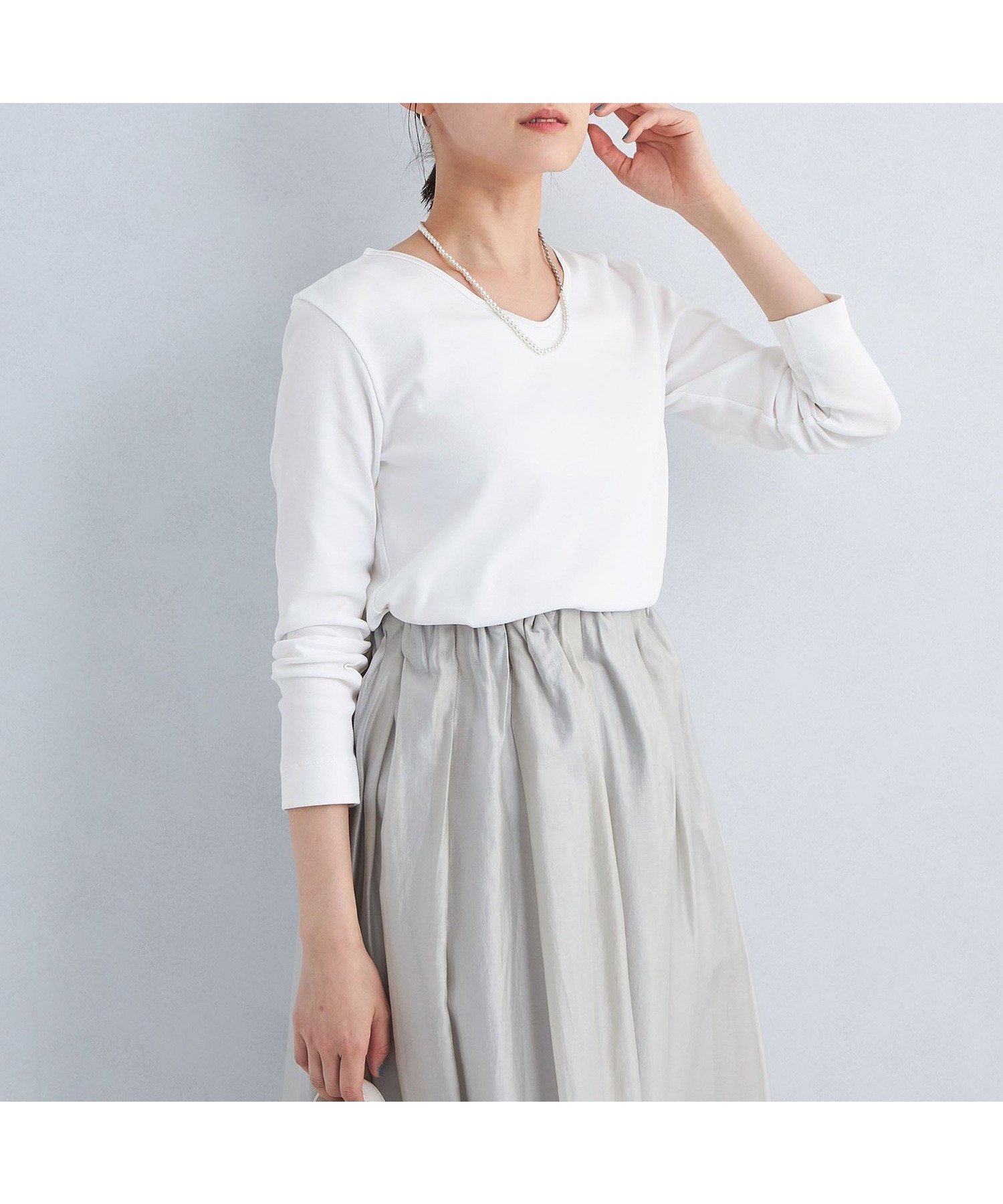 【ユナイテッドアローズ/UNITED ARROWS】のベーシック フライス Vネック プルオーバー カットソー インテリア・キッズ・メンズ・レディースファッション・服の通販 founy(ファニー) 　ファッション　Fashion　レディースファッション　Fashion for Women　トップス・カットソー　Cut & Sew Tops　カジュアルプルオーバー・ニットトップス　Pullovers & Knit Tops / Casual Pullovers　カットソー・ベーシックTシャツ　Cut-and-Sewn Tops / Stretch Tees & Basics　Vネックトップス　V-Neck Tops / V-Cut Neckline Shirts　おすすめ　Recommended / Our Picks　インナー　Innerwear　カットソー　Cut and Sewn Top　シンプル　Simple, Minimal　ジャケット　Jacket, Outerwear　ベーシック　Basic, Essential　エレガント 上品　Elegant　ビジネス 仕事 通勤　Business / Work / Commuting　秋　Autumn　OFF WHITE|ID: prp329100004641494 ipo3291000000033472204
